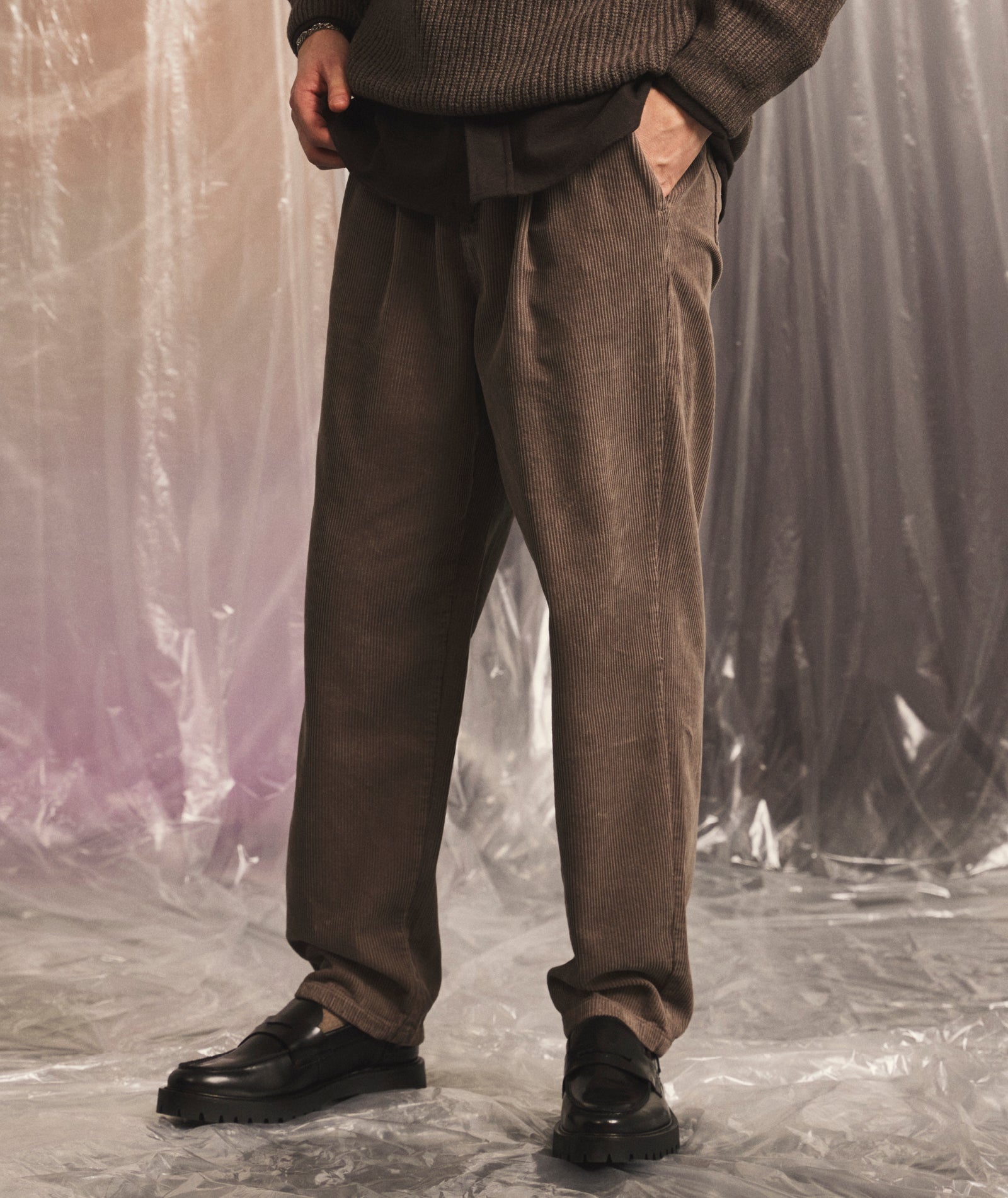 GARMENT PROJECT MAN Casual Corduroy Pant - Taupe Pant 140 Taupe