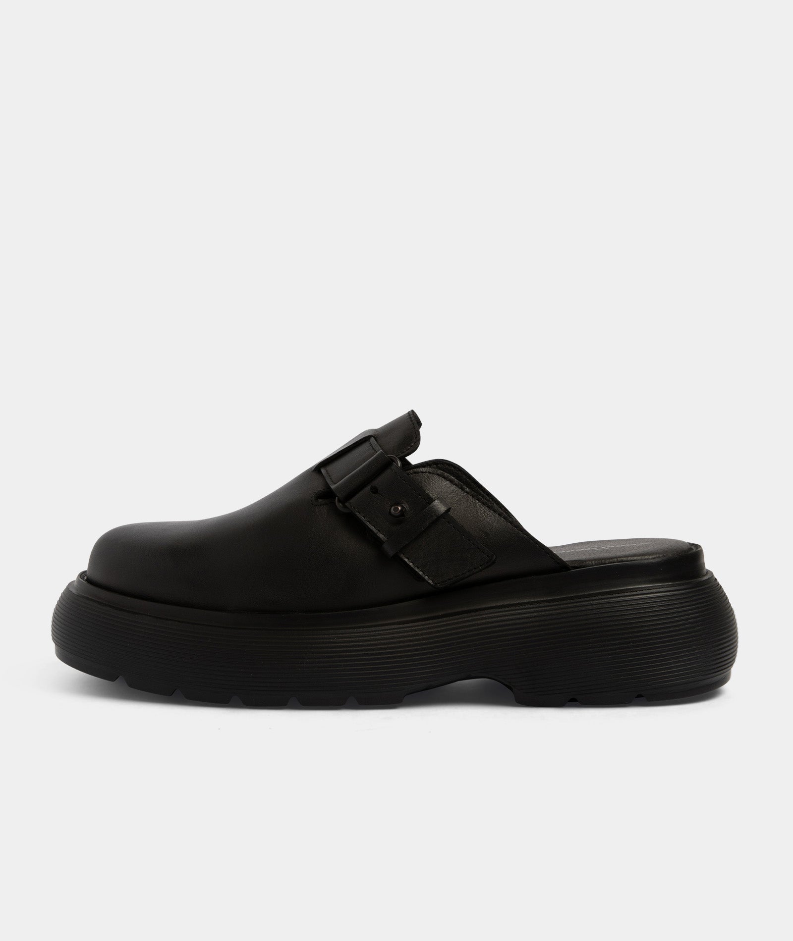 GARMENT PROJECT WMNS Cloud Clog - Black Leather Slipper 999 Black
