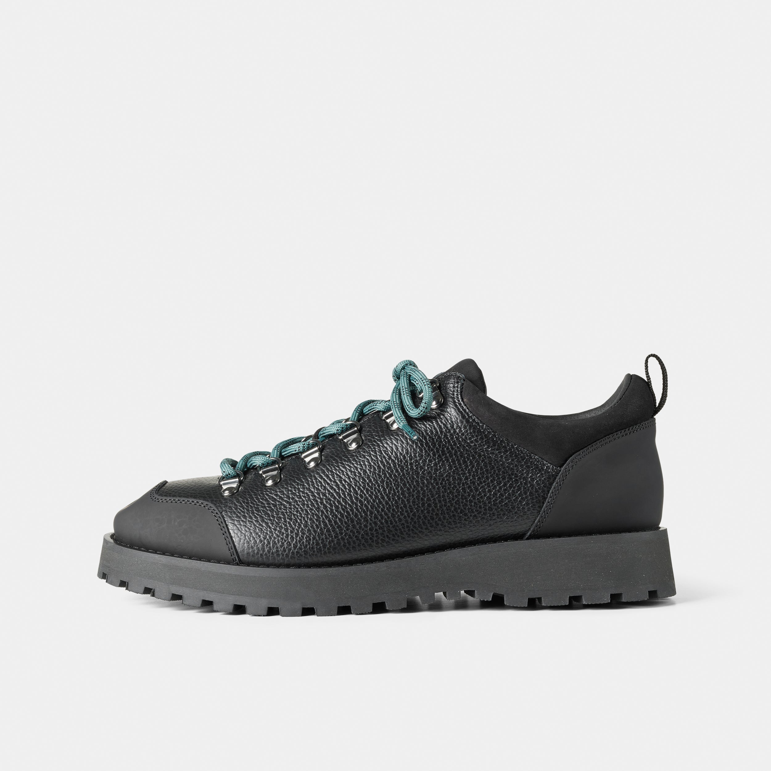 GARMENT PROJECT MAN Dune Low - Black Tumbled Leather Shoes 999 Black