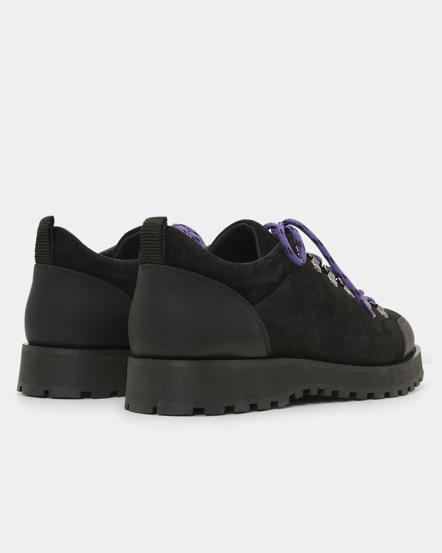 GARMENT PROJECT MAN Dune Low - Black Tumbled Nubuck Shoes 999 Black