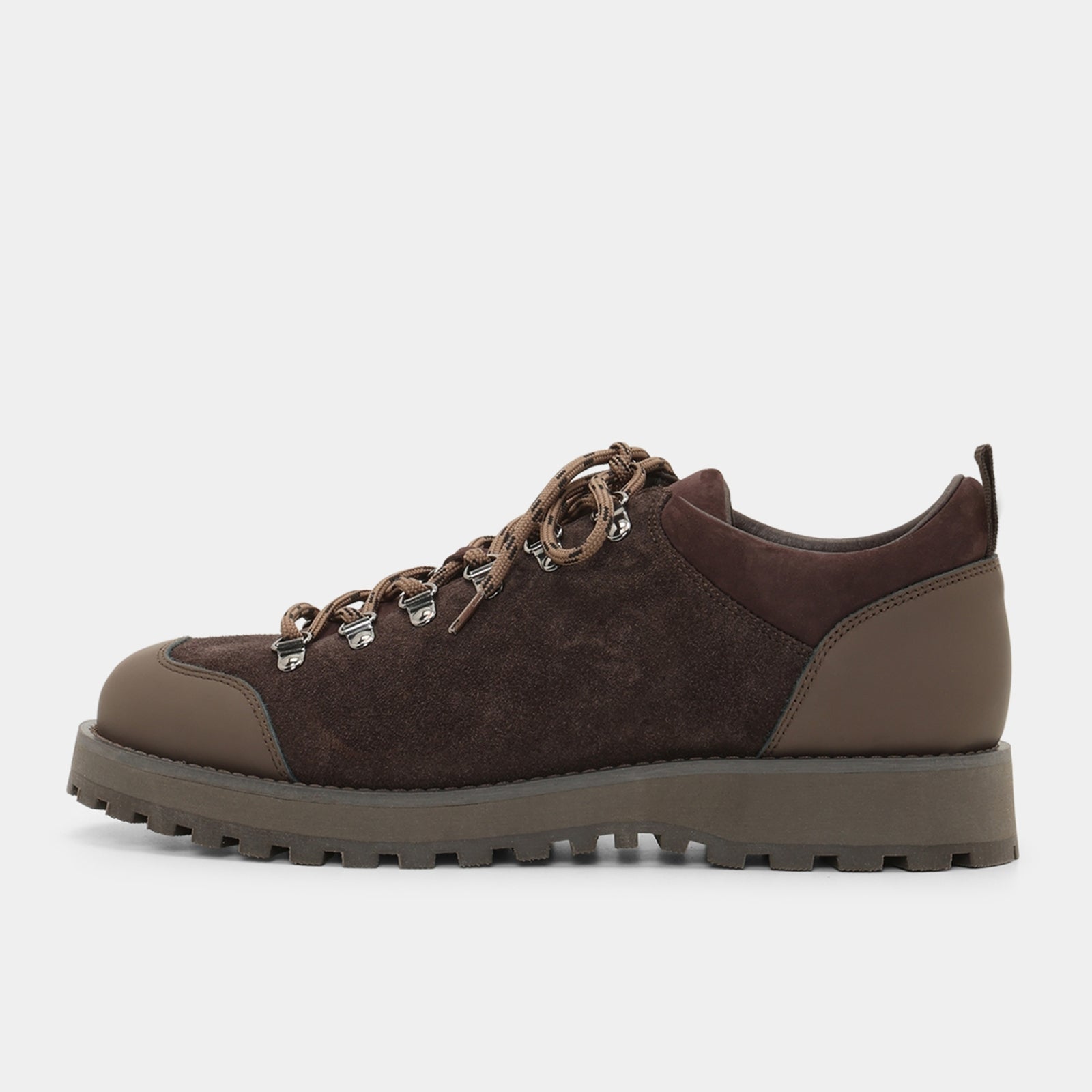 GARMENT PROJECT MAN Dune Low - Brown Suede Shoes 800 Brown