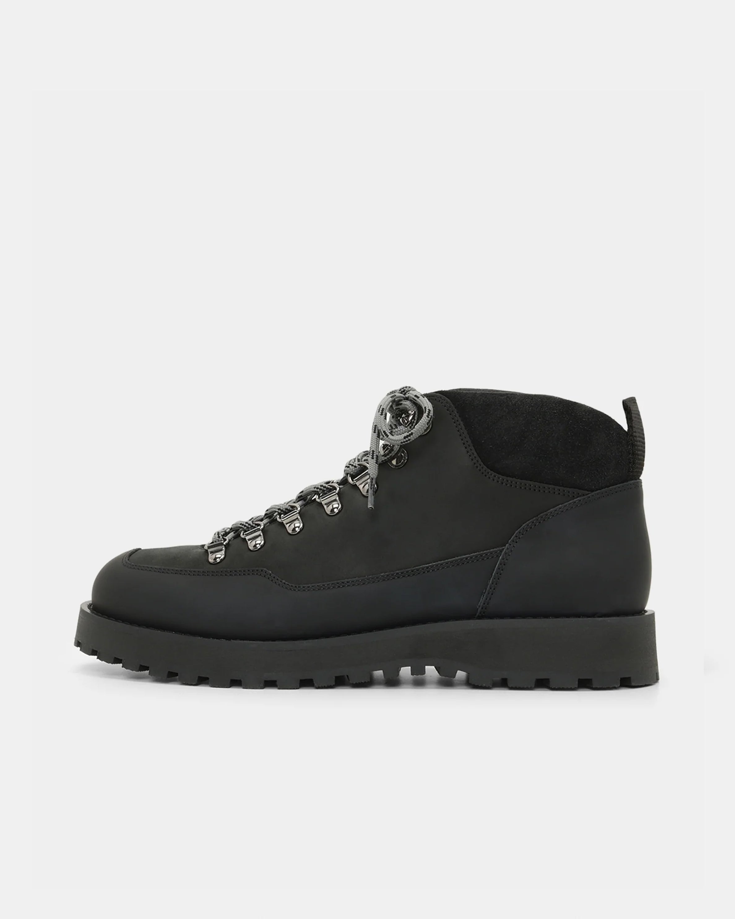 GARMENT PROJECT MAN Dune Mid - Black Crazy Horse Leather Boots 999 Black