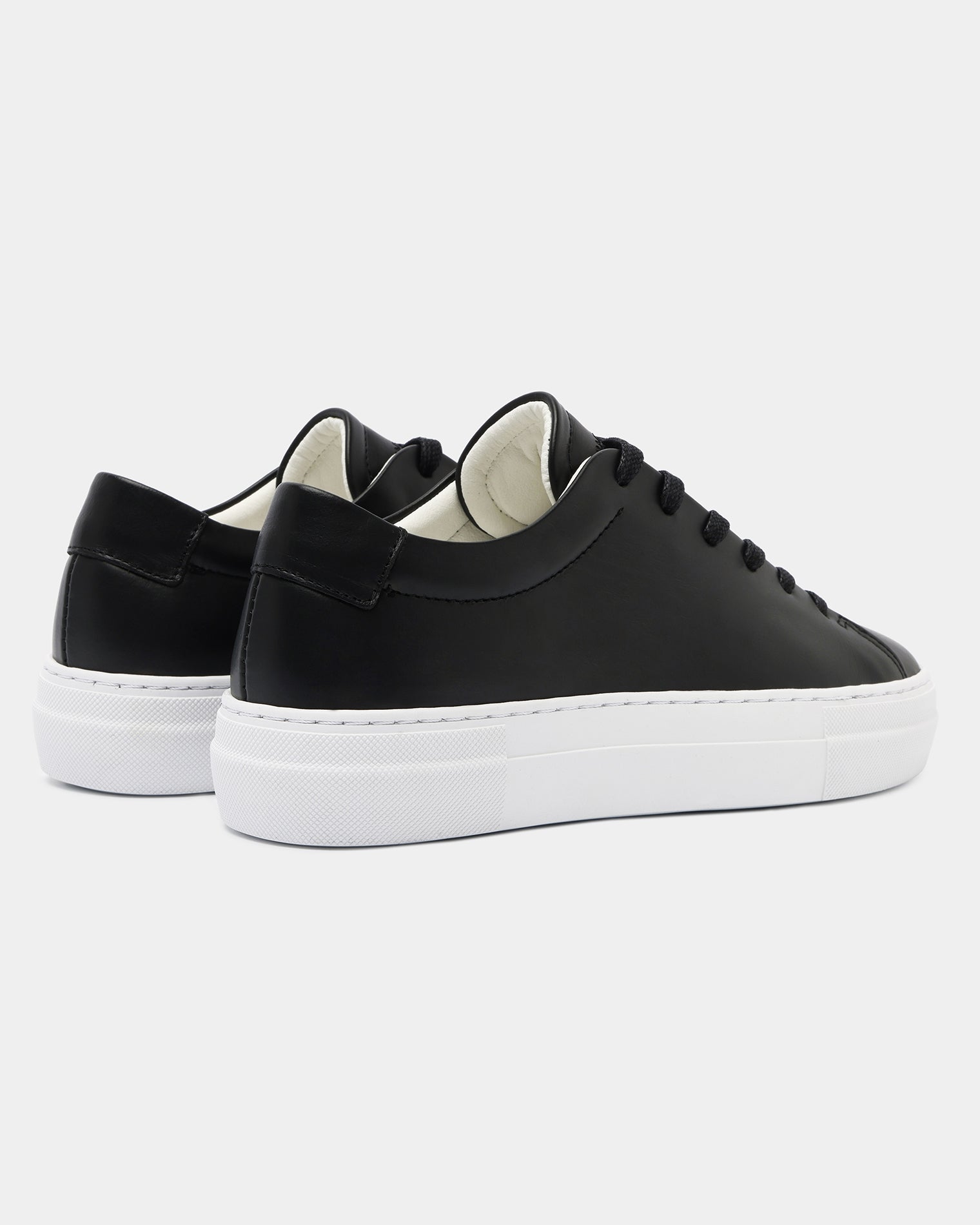 GARMENT PROJECT WMNS Ella - Black Leather Sneakers 999 Black