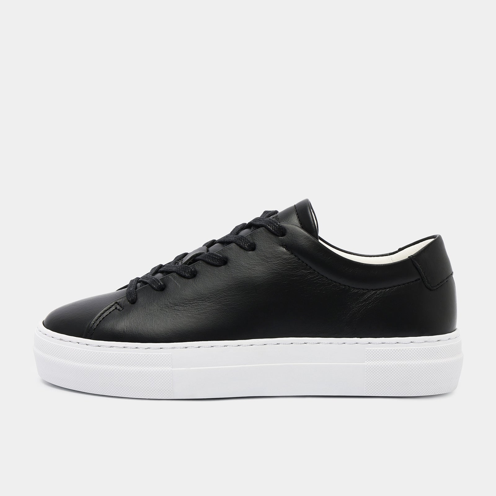 GARMENT PROJECT WMNS Ella - Black Leather Sneakers 999 Black