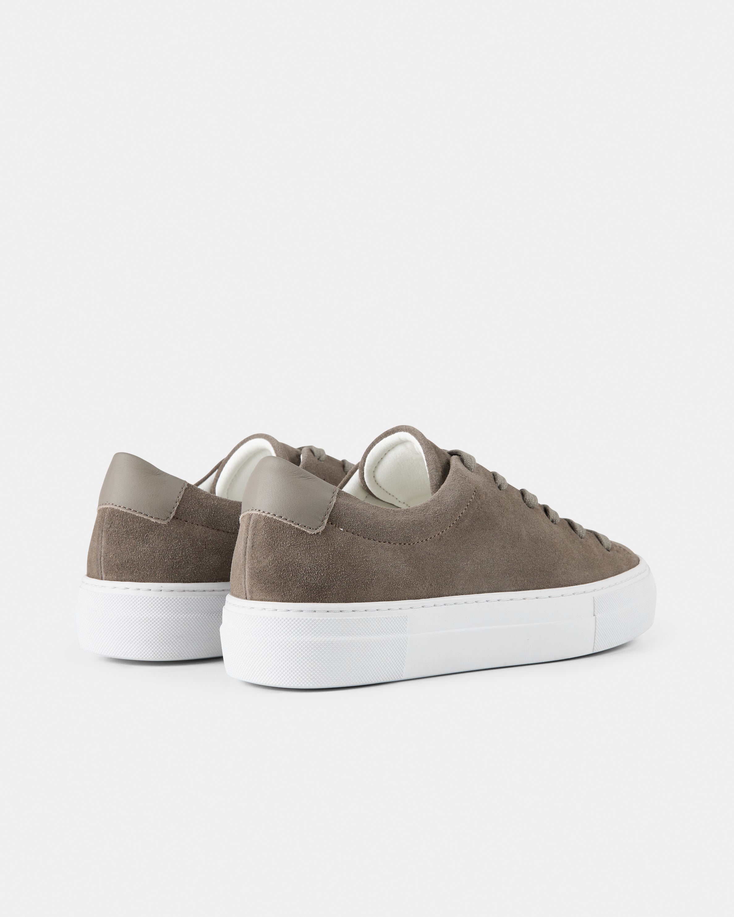 GARMENT PROJECT WMNS Ella - Truffle Suede Sneakers 265 Truffle