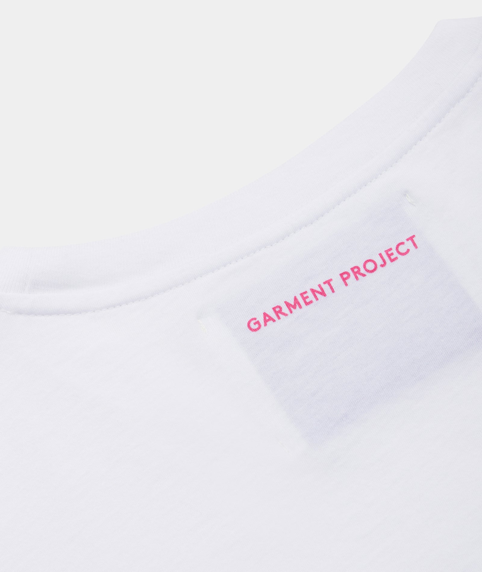 GARMENT PROJECT MAN GP13 Logo Tee - White T-shirt 100 White
