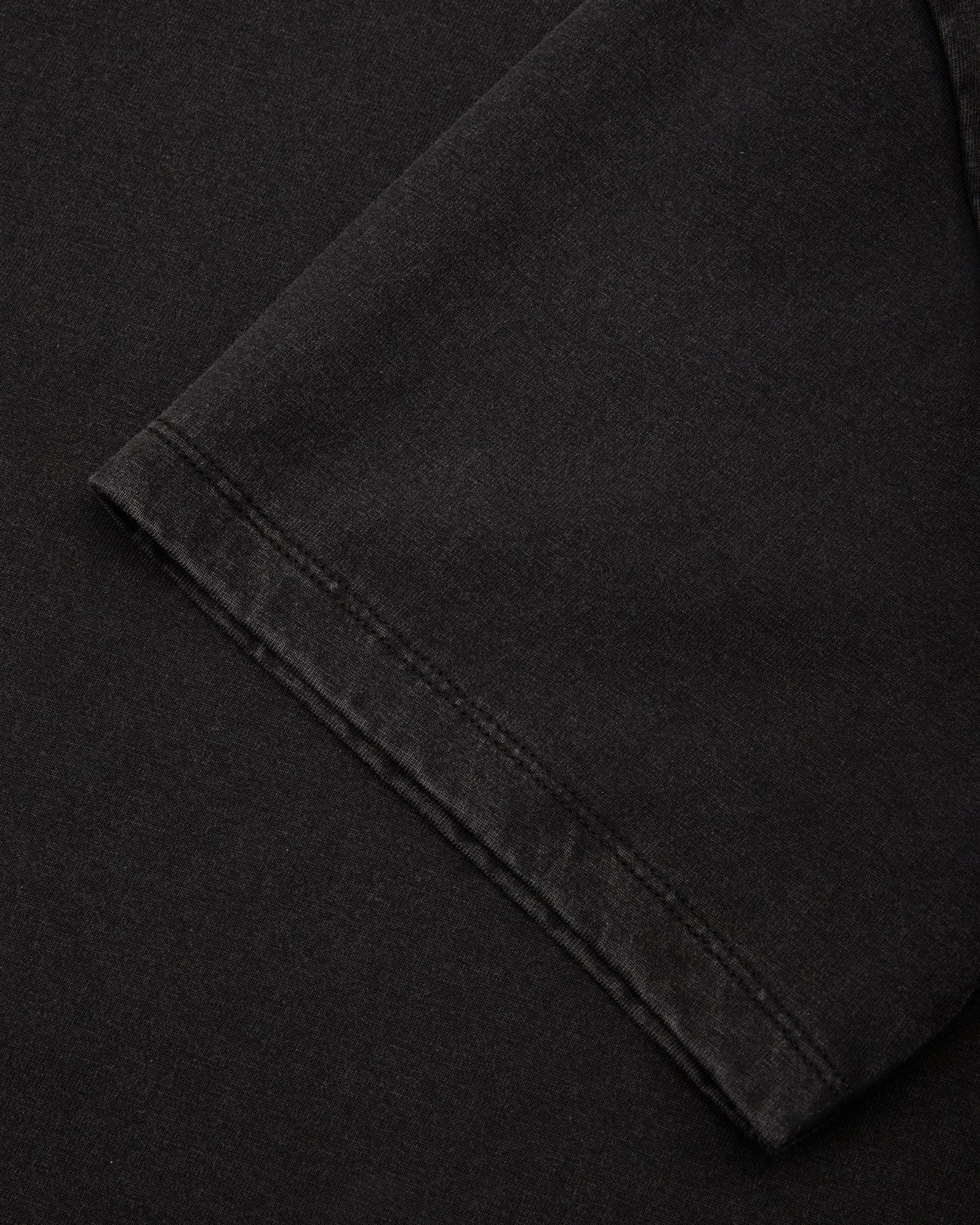 GARMENT PROJECT MAN GP Heavy Tee - Acid Black T-shirt 995 Acid Black