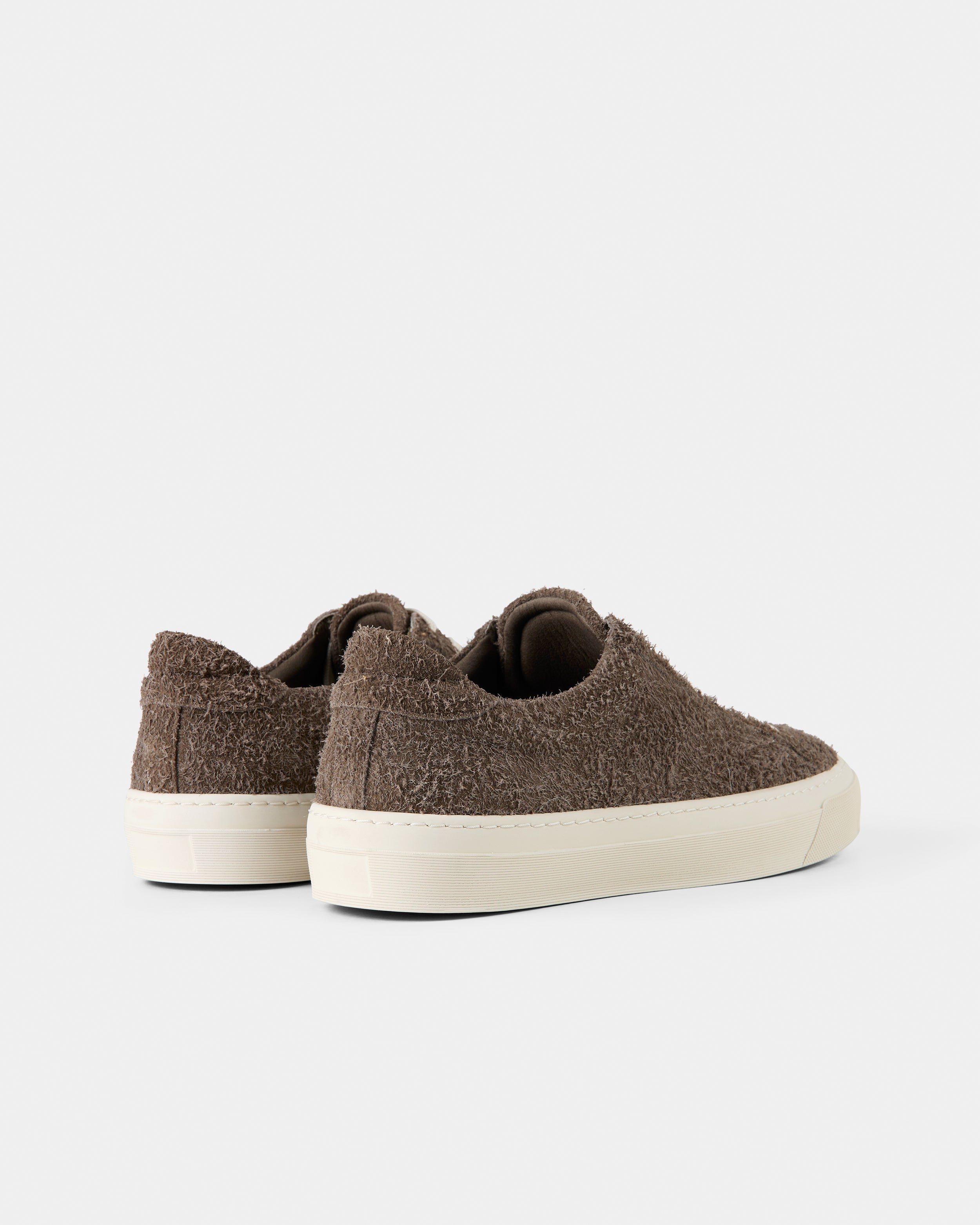 GARMENT PROJECT MAN Kit - Elephant Hairy Suede Sneakers 460 Elephant