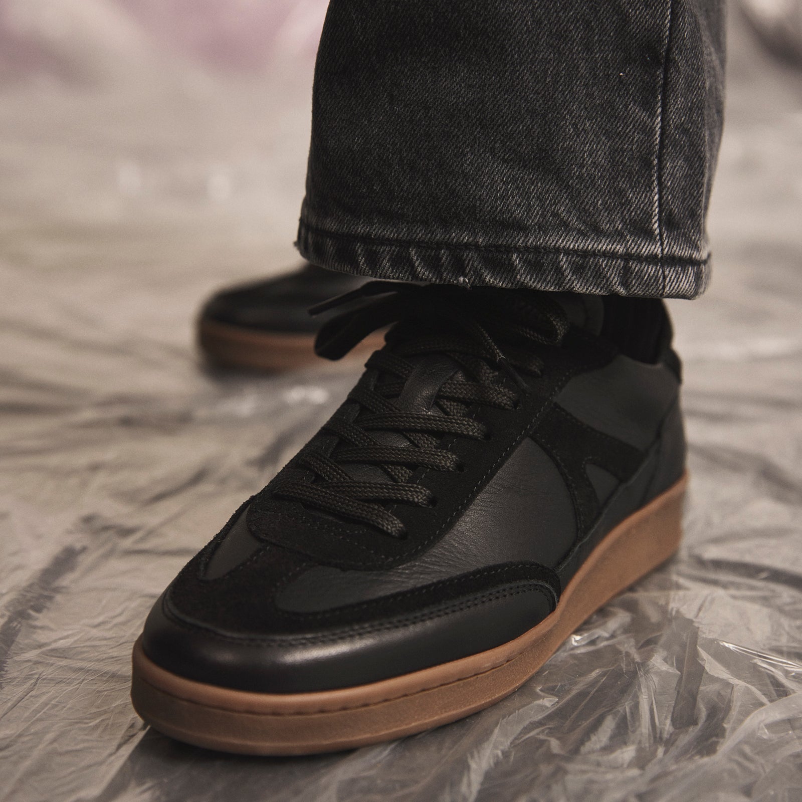 GARMENT PROJECT WMNS Liga - Black Leather Sneakers 999 Black