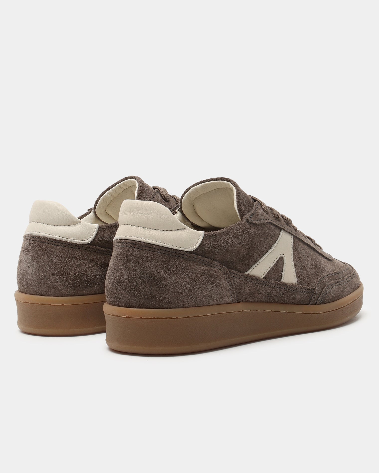 GARMENT PROJECT WMNS Liga - Elephant Suede Sneakers 460 Elephant