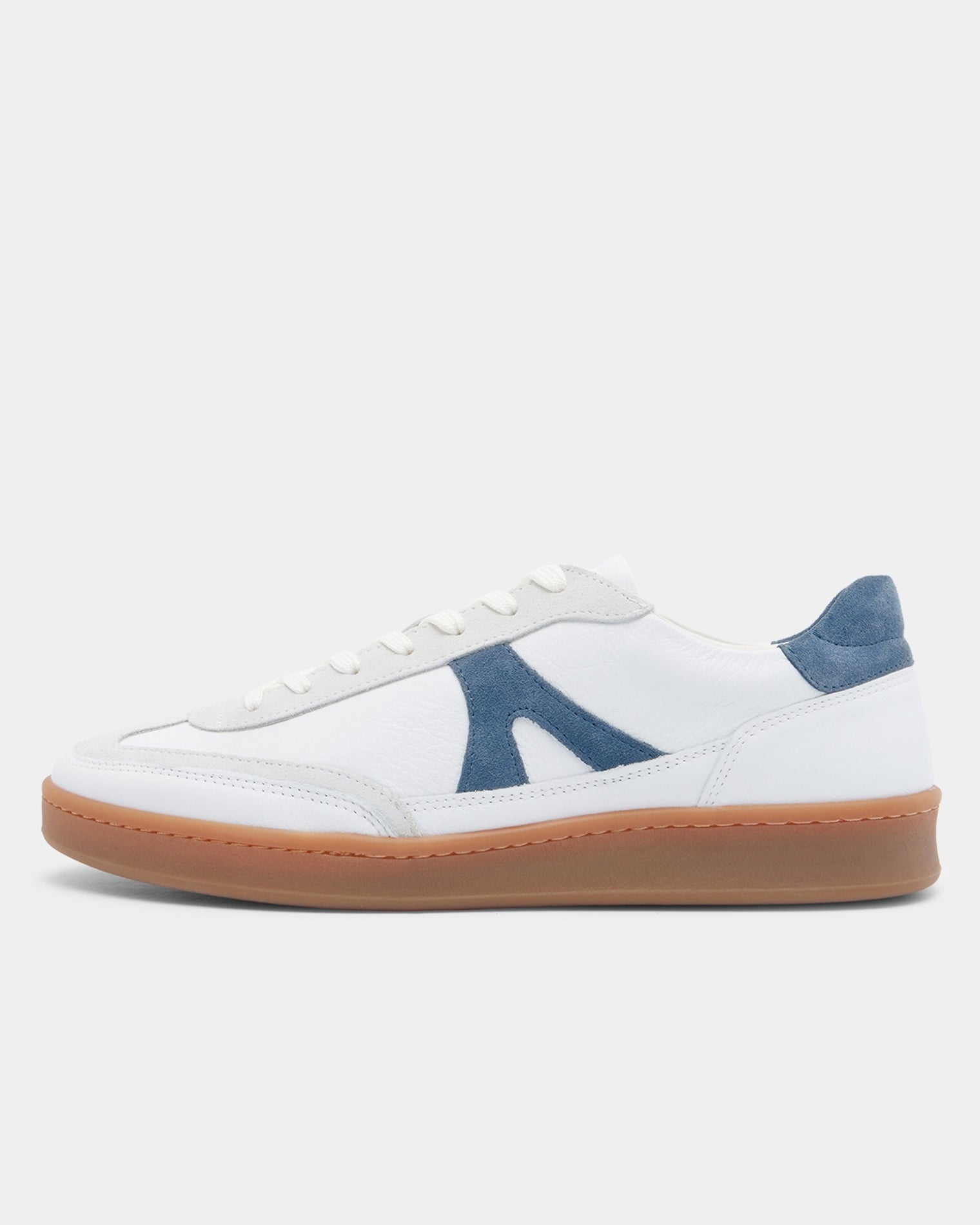 GARMENT PROJECT MAN Liga - White/Blue Leather Sneakers 550 Blue