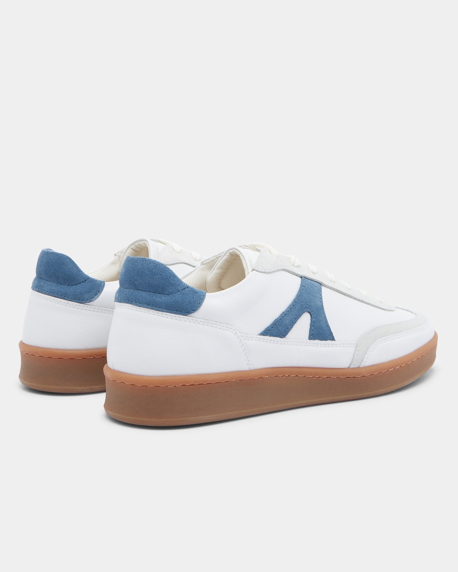 GARMENT PROJECT MAN Liga - White/Blue Leather Sneakers 550 Blue
