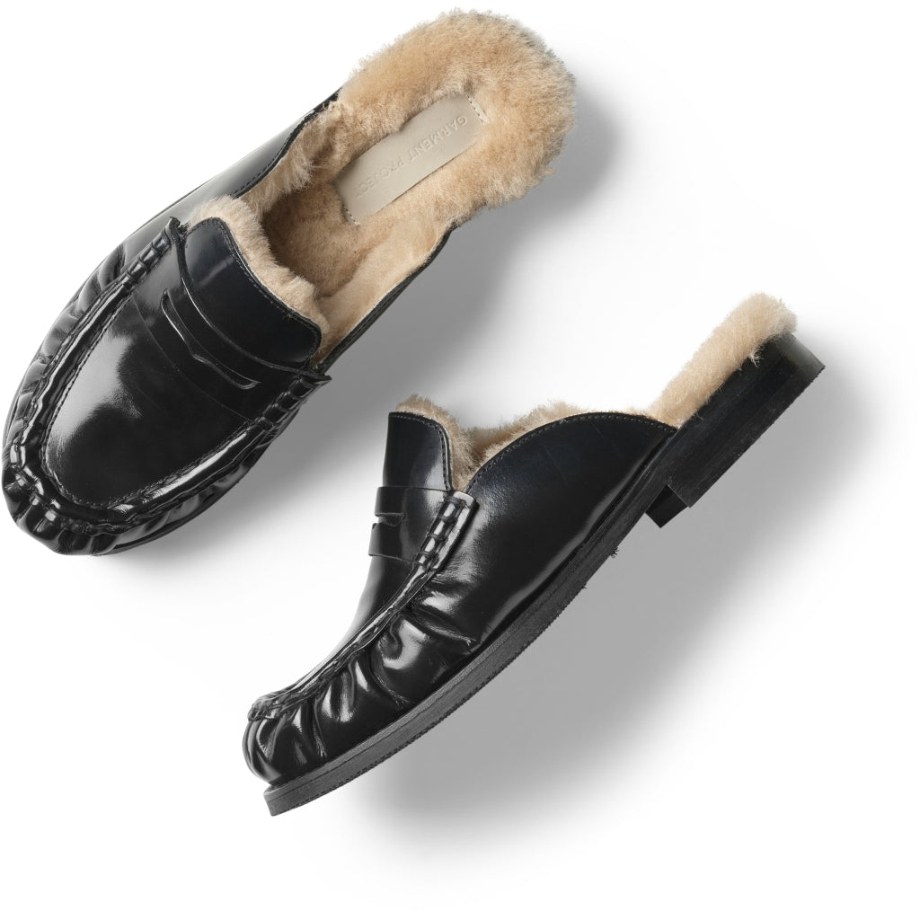 GARMENT PROJECT WMNS Miley - Black Polido Leather / Shearling Loafer 999 Black