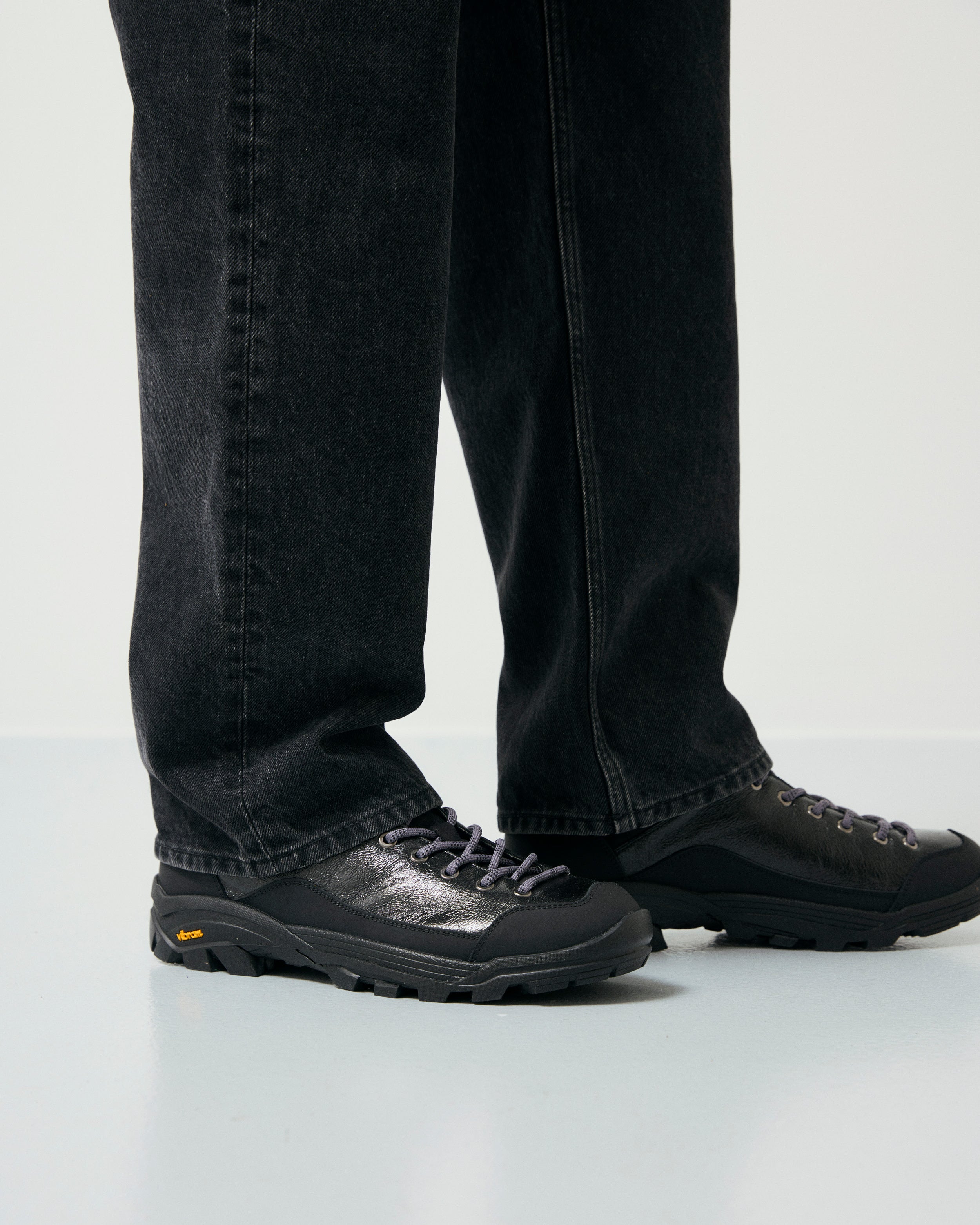 GARMENT PROJECT MAN Neve - Black Vintage Patent Leather Shoes 999 Black