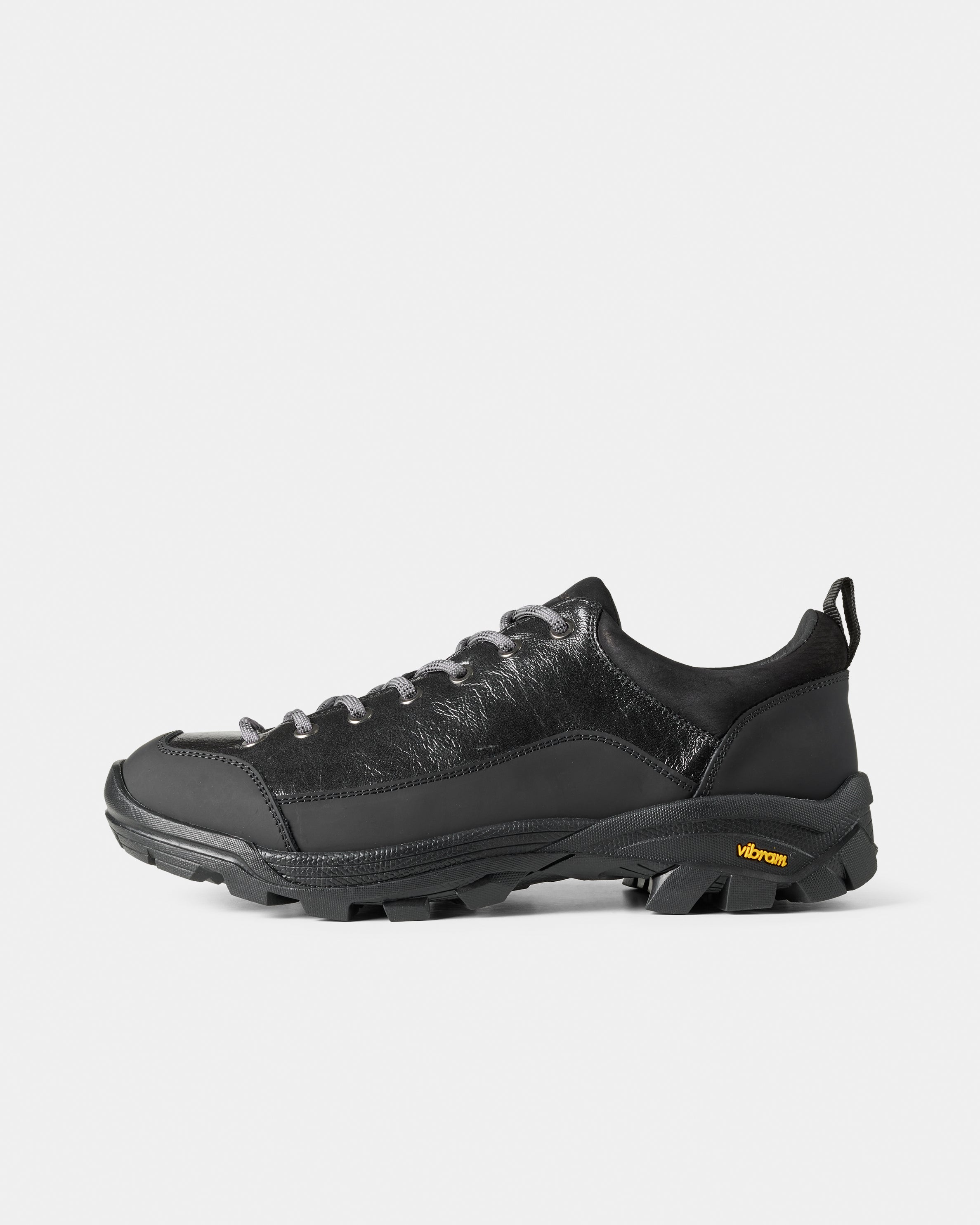 GARMENT PROJECT MAN Neve - Black Vintage Patent Leather Shoes 999 Black