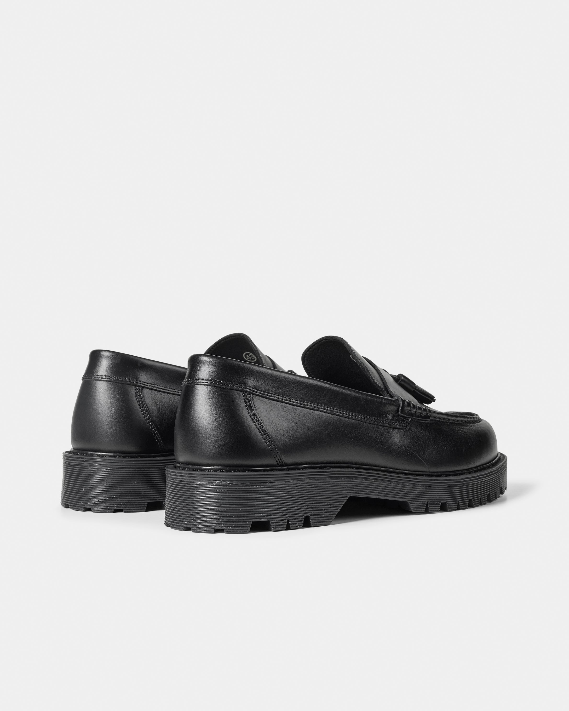 GARMENT PROJECT MAN Pete Loafer - Black Leather Loafer 999 Black