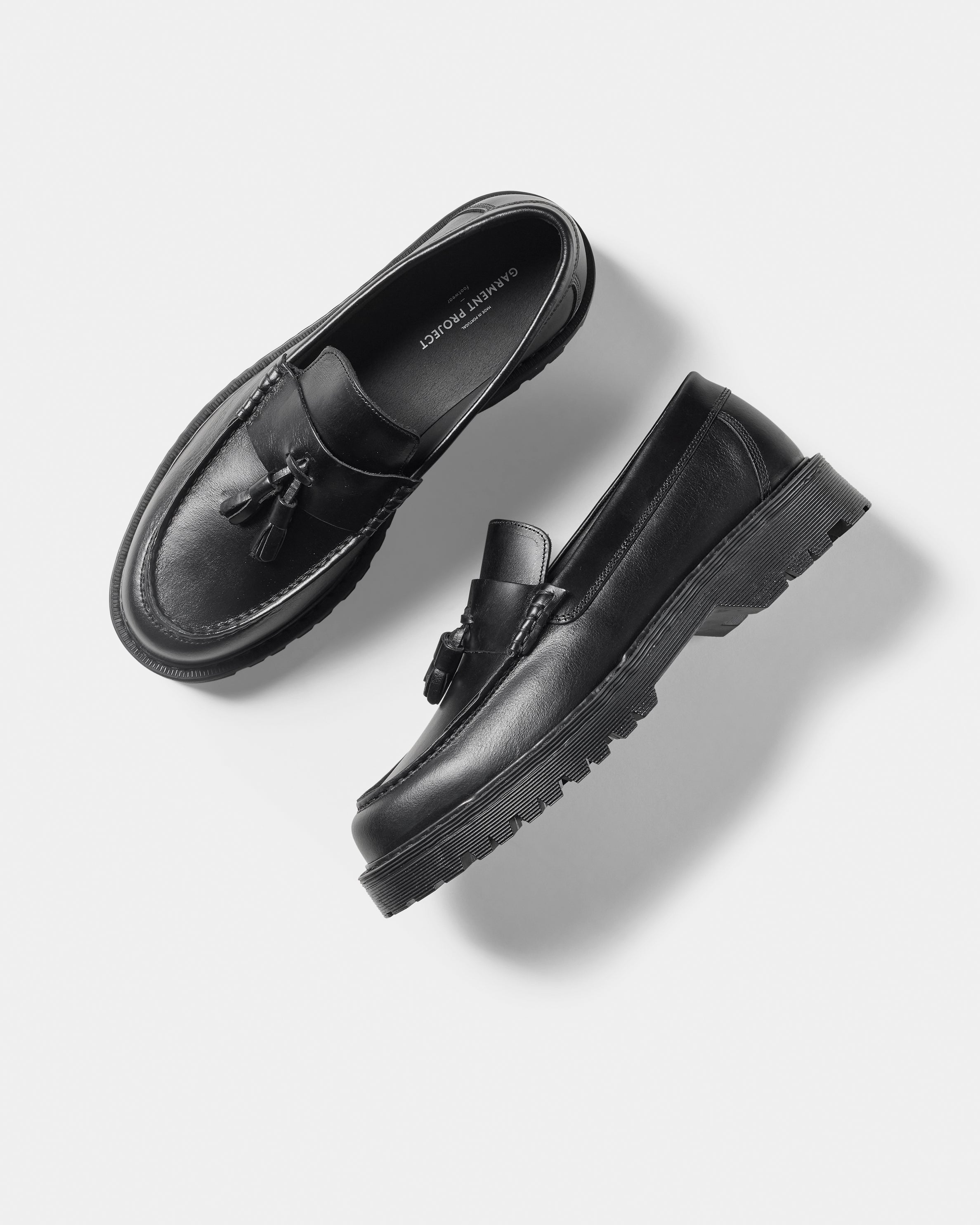 GARMENT PROJECT MAN Pete Loafer - Black Leather Loafer 999 Black