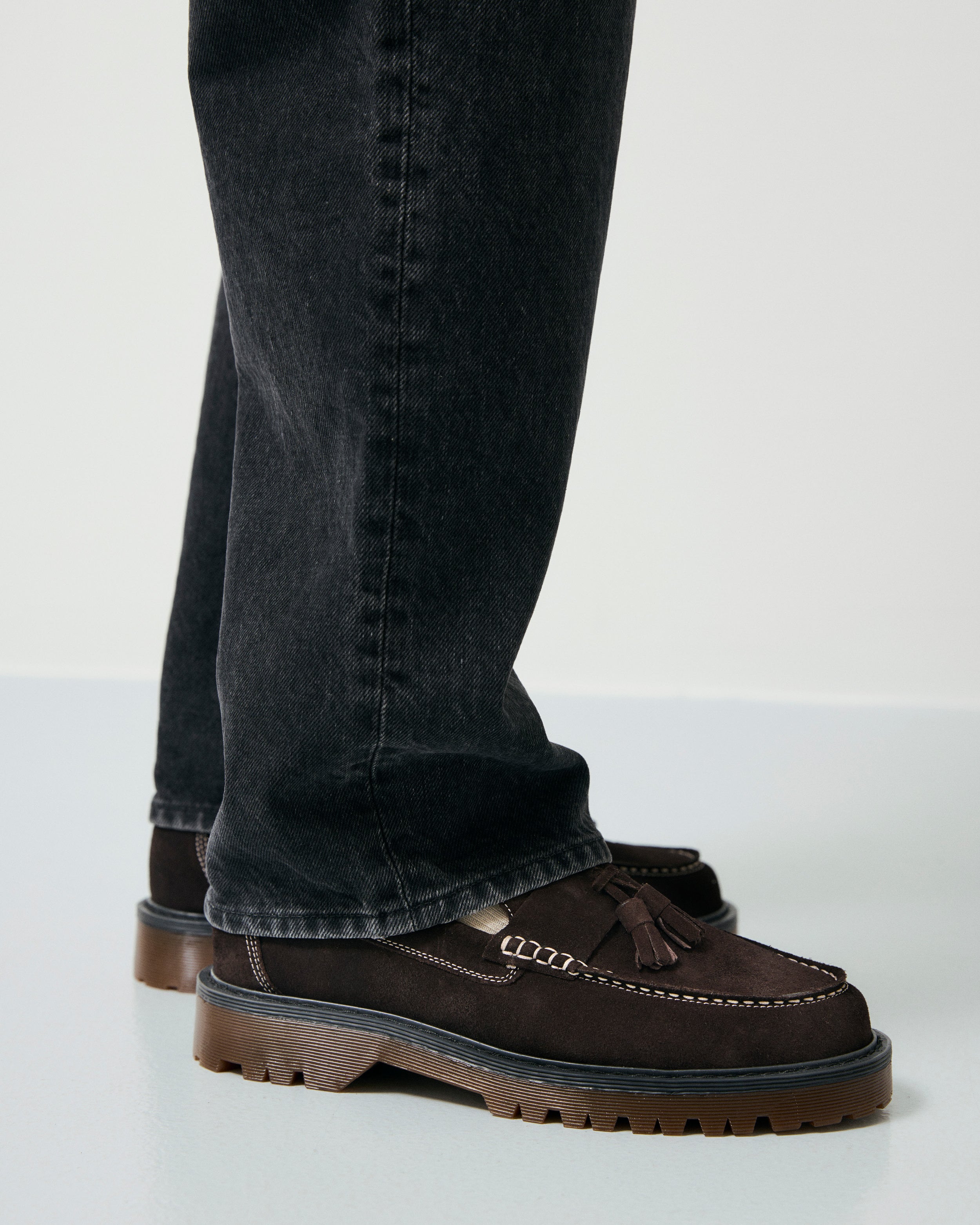 GARMENT PROJECT MAN Pete Loafer - Brown Suede Loafer 800 Brown