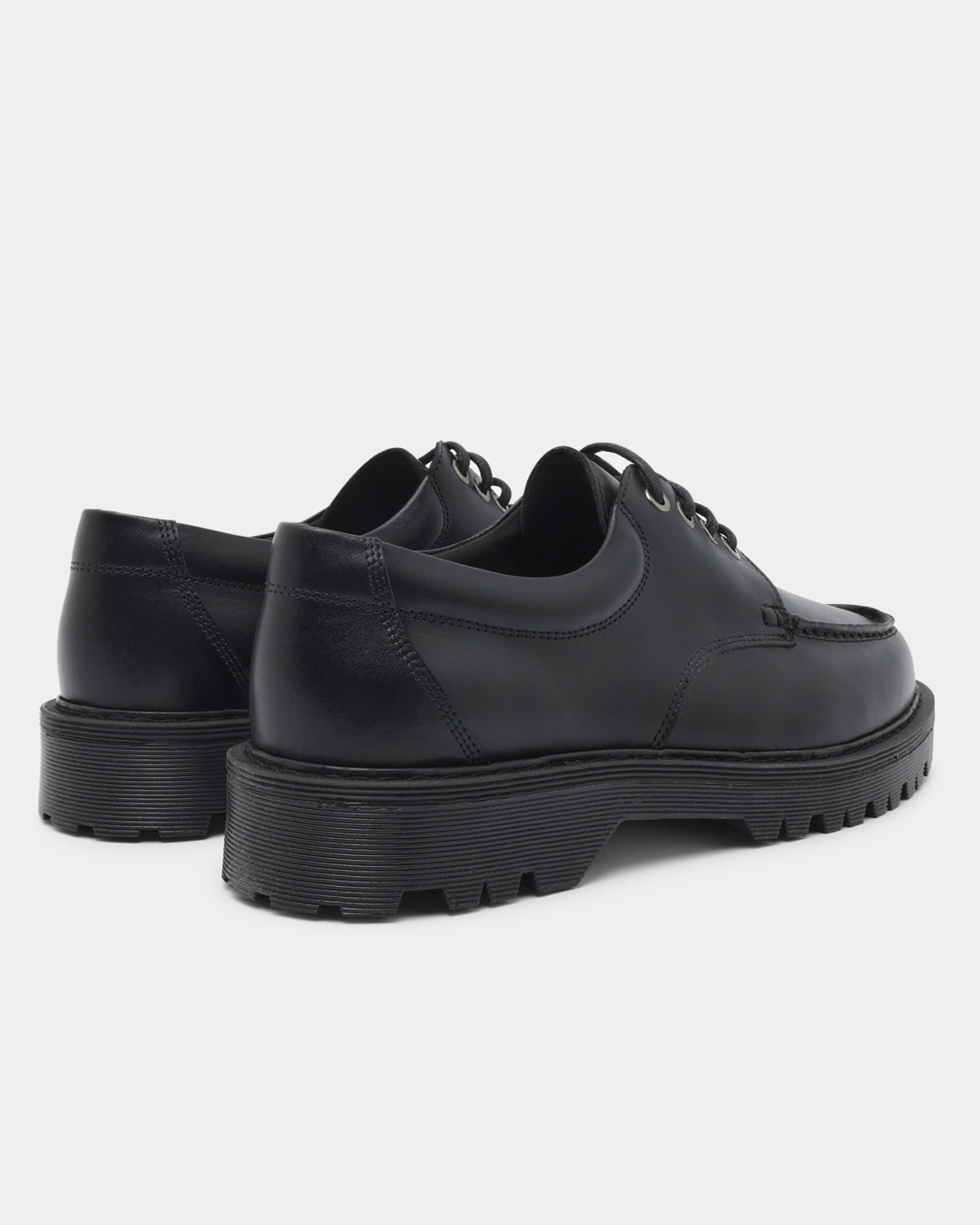 GARMENT PROJECT MAN Pete Moc Toe - Black Leather Shoes 999 Black
