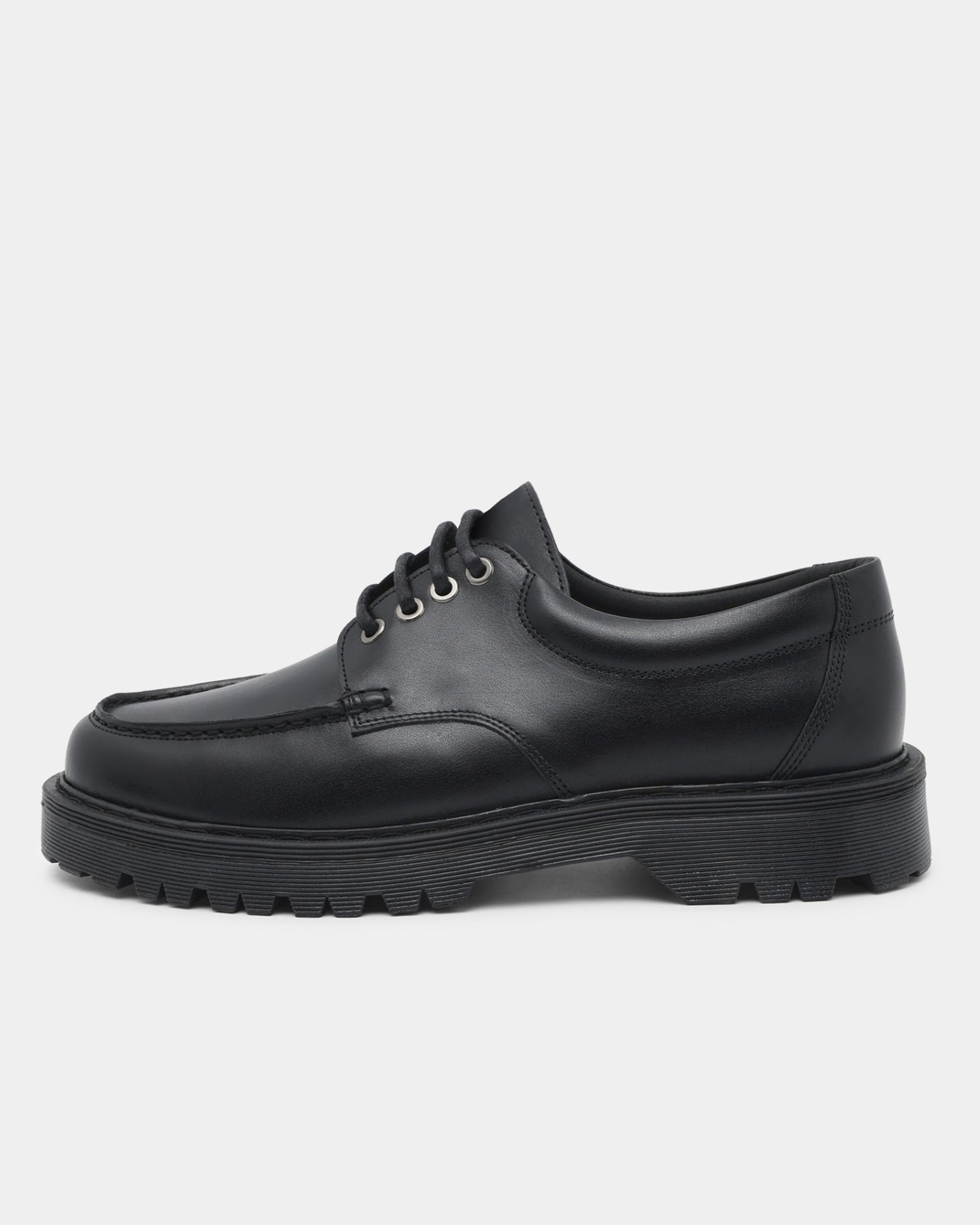 GARMENT PROJECT MAN Pete Moc Toe - Black Leather Shoes 999 Black