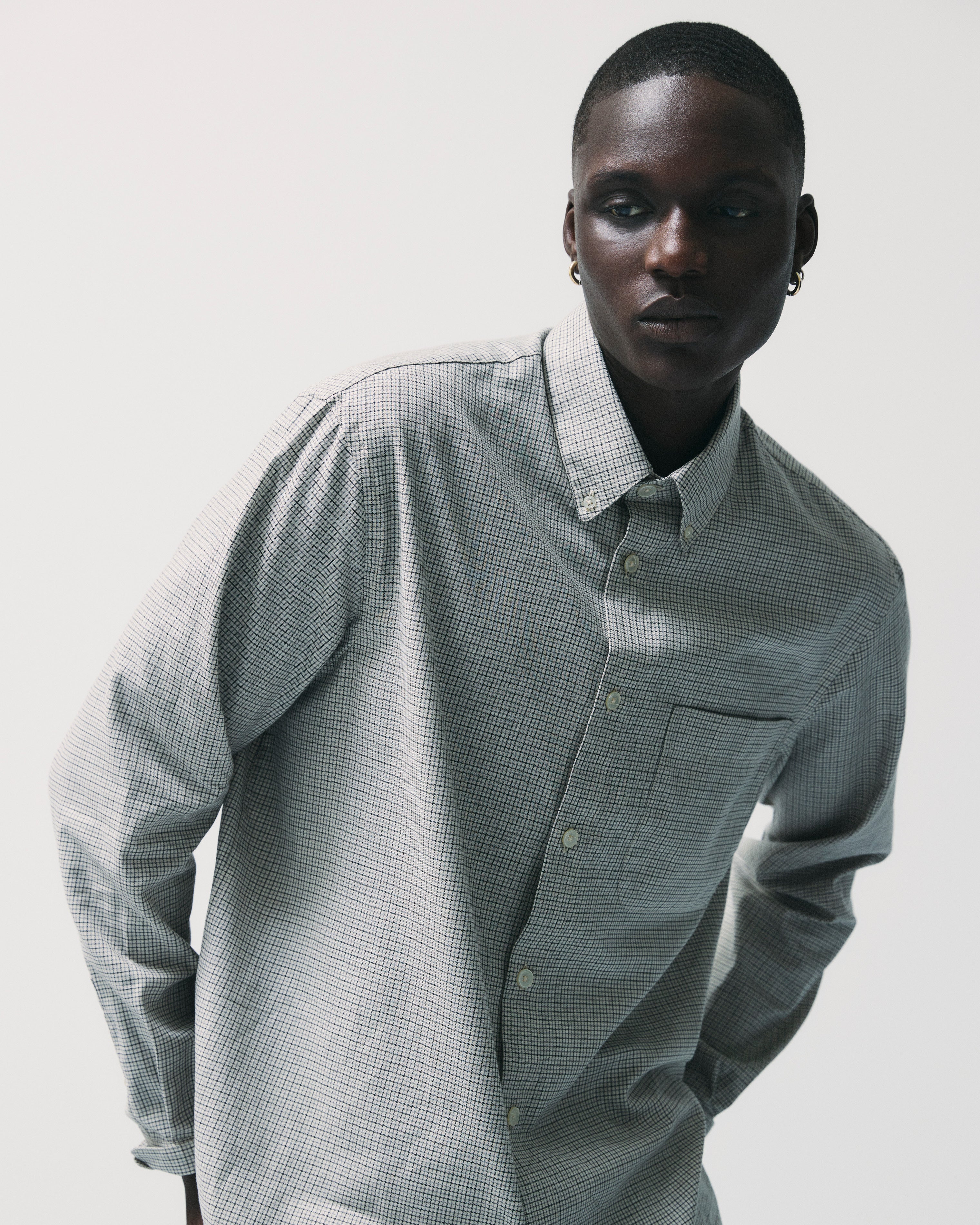 GARMENT PROJECT MAN Relaxed LS Button Down Shirt - Bone/Grey Check Shirt 401 Grey Check