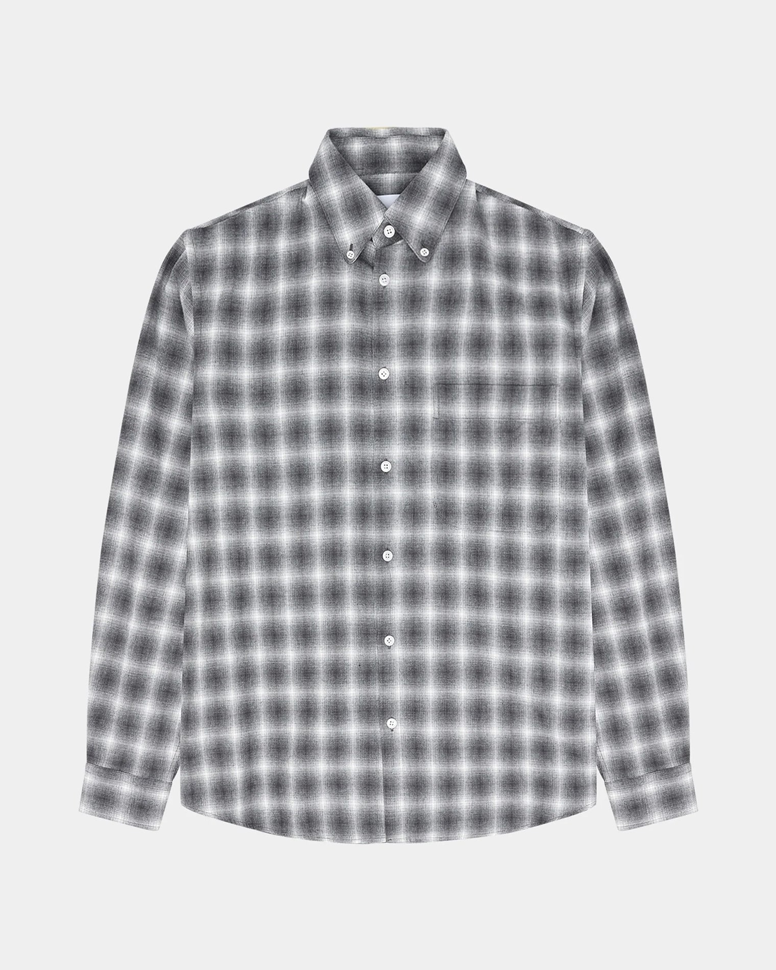 GARMENT PROJECT MAN Relaxed LS Button Down Shirt - Flannel Grey Check Shirt 401 Grey Check