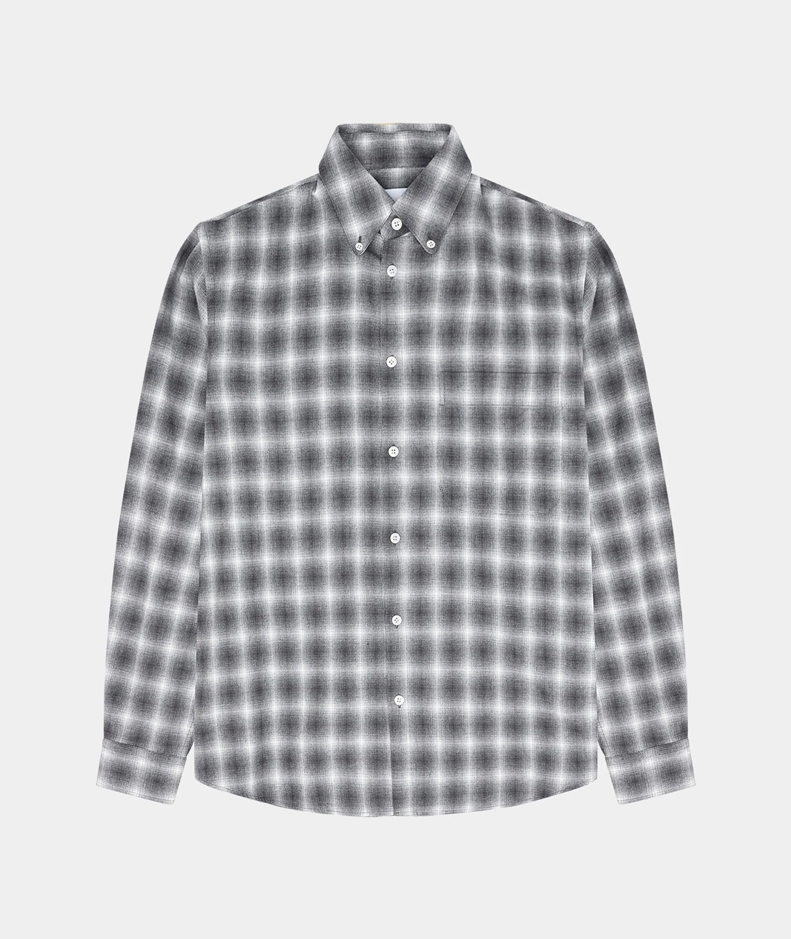 GARMENT PROJECT MAN Relaxed LS Button Down Shirt - Flannel Grey Check Shirt 401 Grey Check