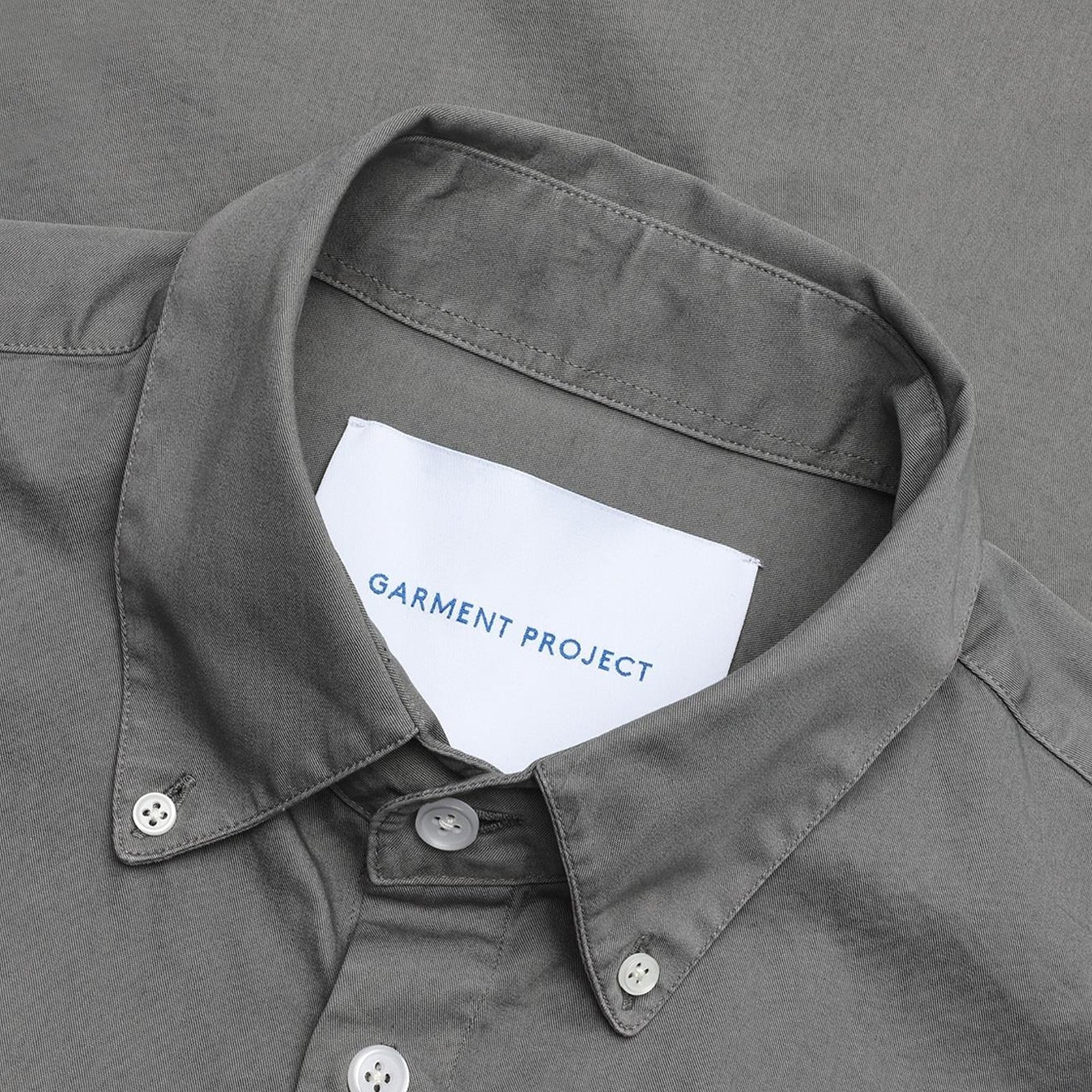 GARMENT PROJECT MAN Relaxed LS Button Down Shirt - Grey Garment Dyed Shirt 400 Grey