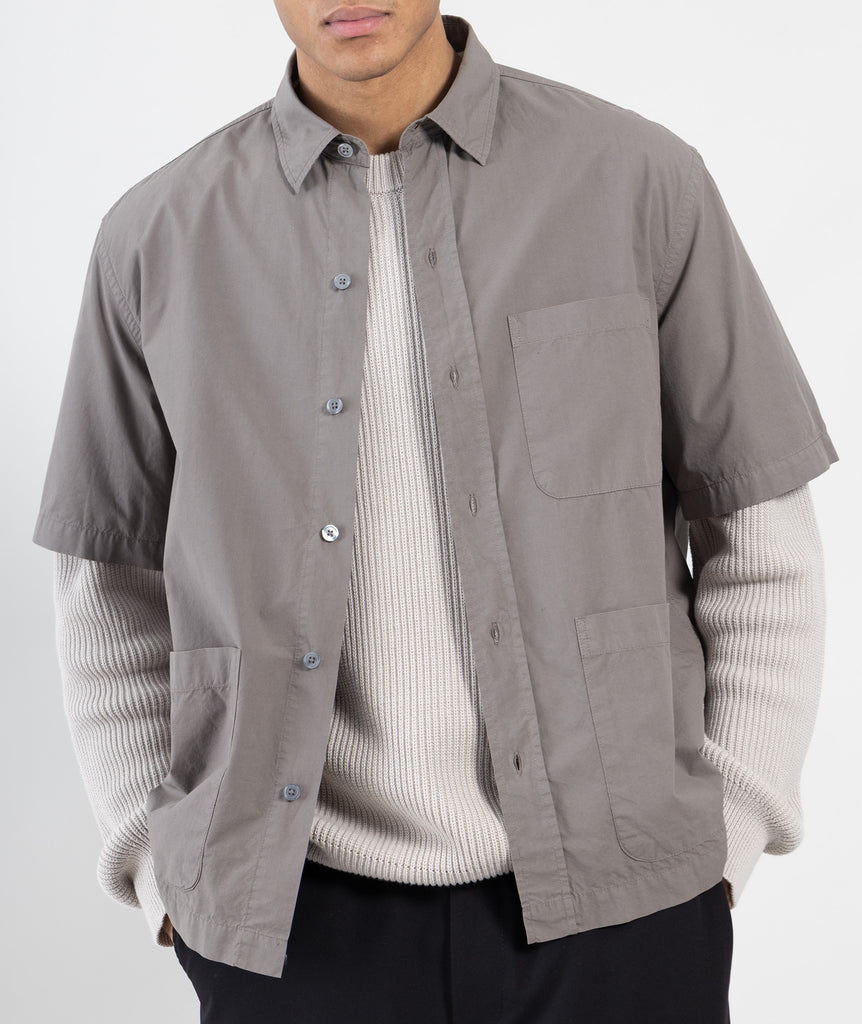GARMENT PROJECT MAN Short Sleeved Shirt - Light Charcoal Shirt 445 Charcoal