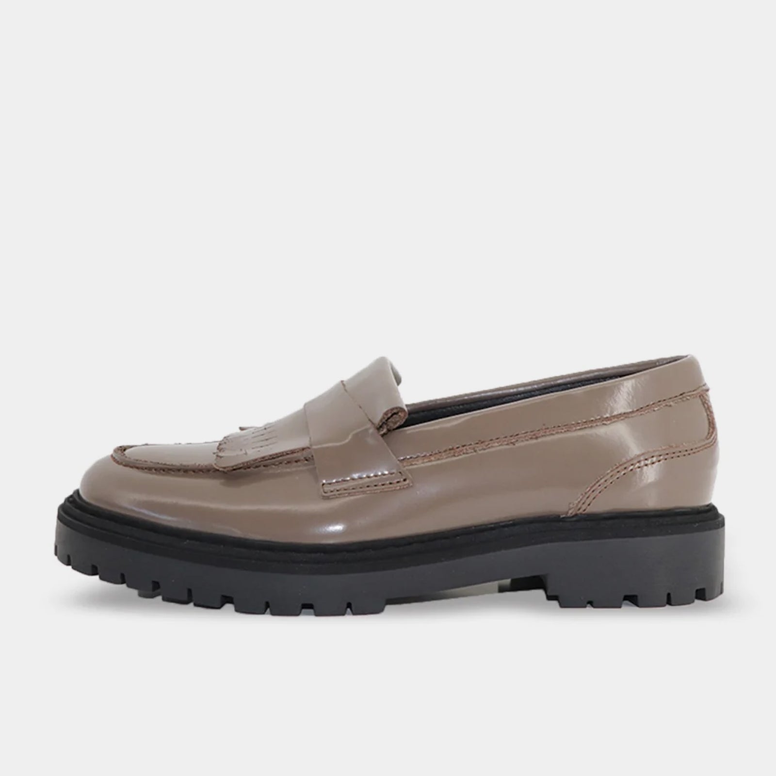 GARMENT PROJECT WMNS Skye Loafer - Elephant Polido Shoes 460 Elephant
