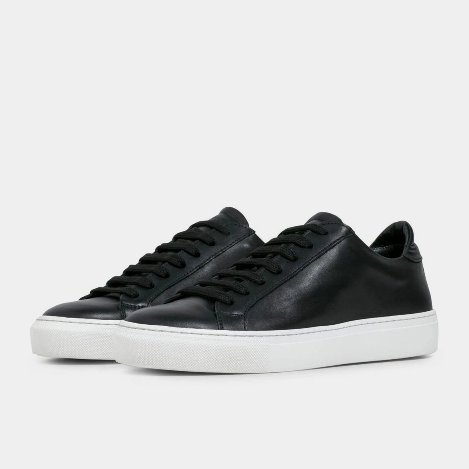 GARMENT PROJECT MAN Type - Black Leather Sneakers 999 Black