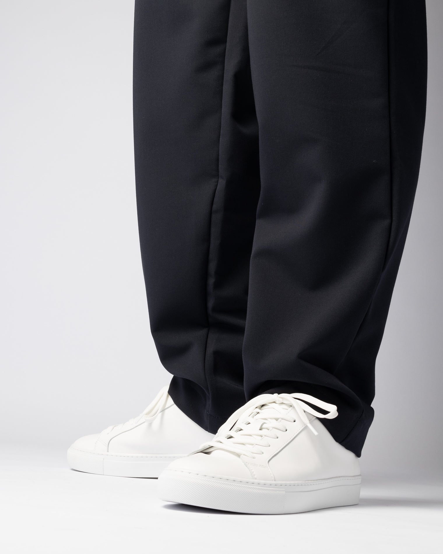 GARMENT PROJECT MAN Type - White Leather Sneakers 100 White