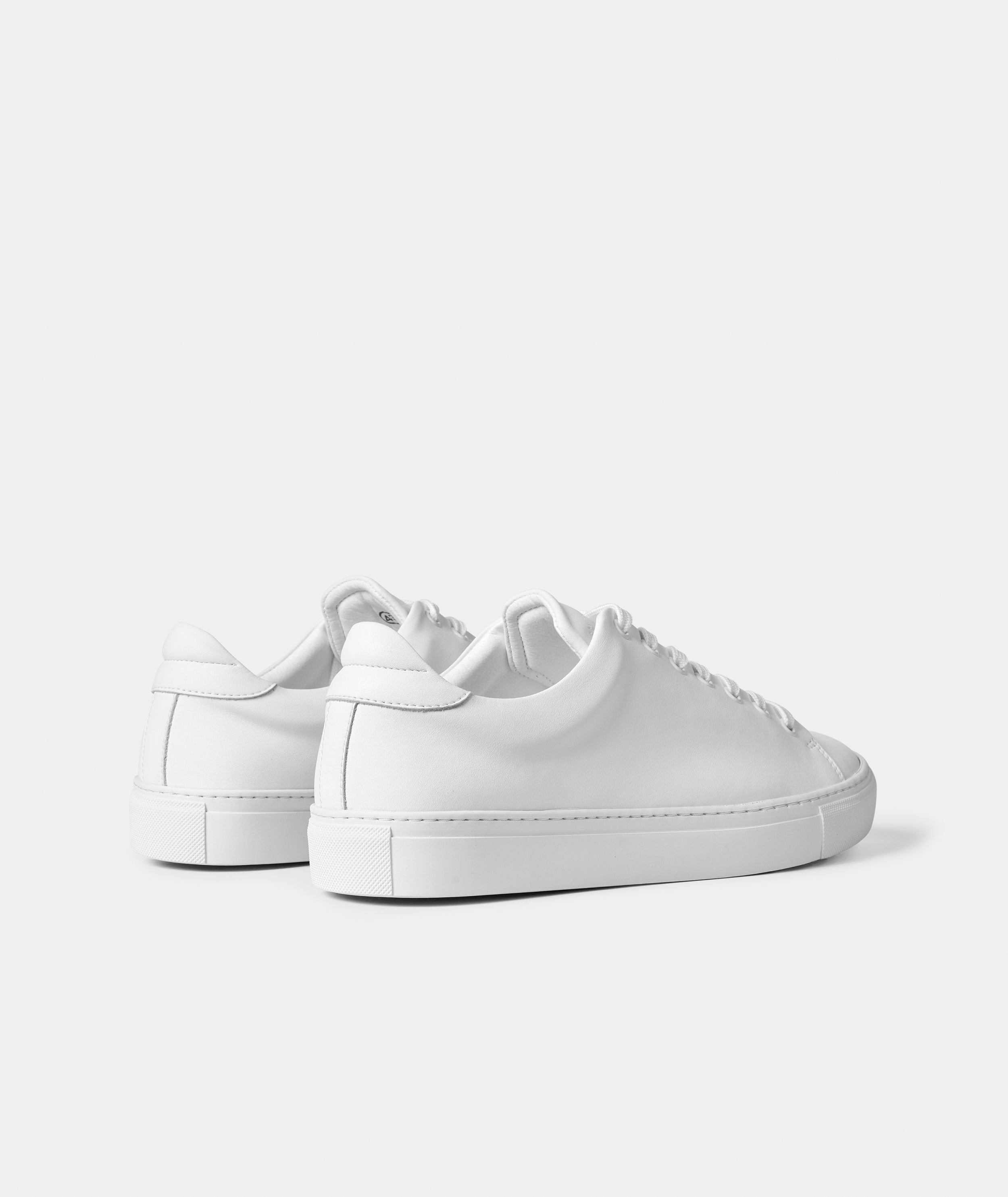GARMENT PROJECT MAN Type ST - White Leather Sneakers 100 White