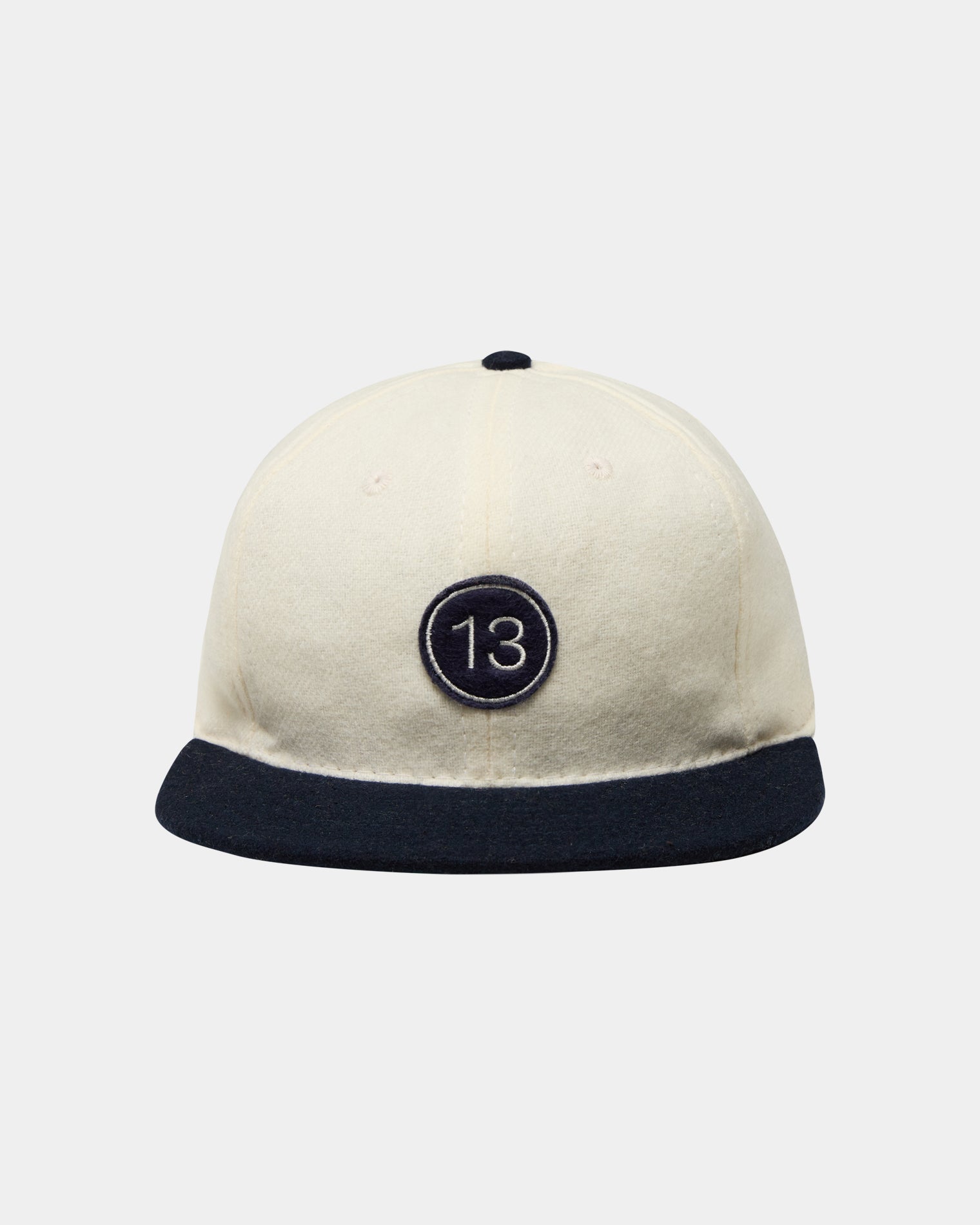 GARMENT PROJECT MAN GP x EBBETS FIELD FLANNELS - Creme/Navy Wool Cap 109 Creme