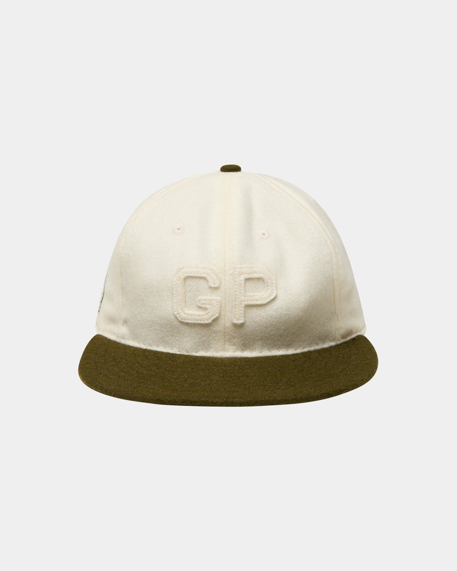GARMENT PROJECT MAN GP x EBBETS FIELD FLANNELS - Creme/Olive Wool Cap 109 Creme