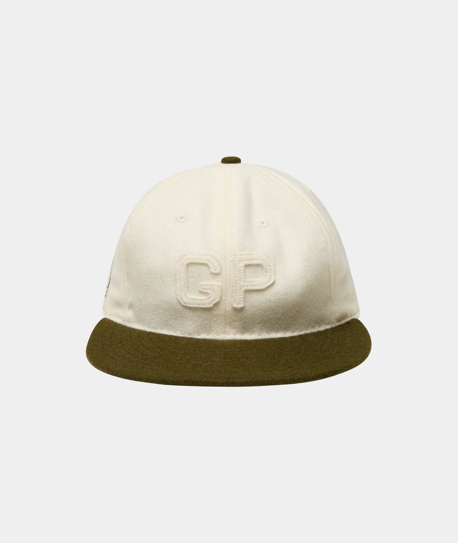 GARMENT PROJECT MAN GP x EBBETS FIELD FLANNELS - Creme/Olive Wool Cap 109 Creme