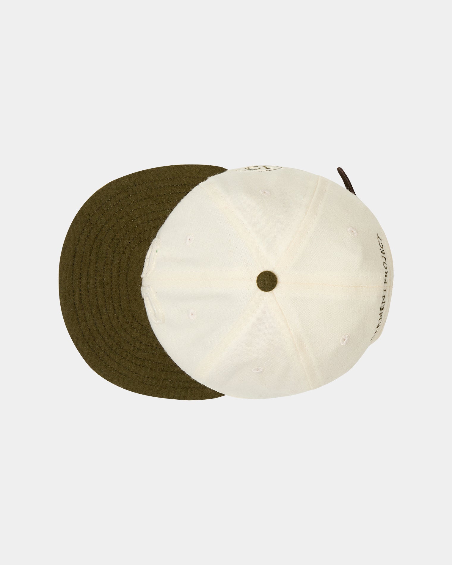 GARMENT PROJECT MAN GP x EBBETS FIELD FLANNELS - Creme/Olive Wool Cap 109 Creme