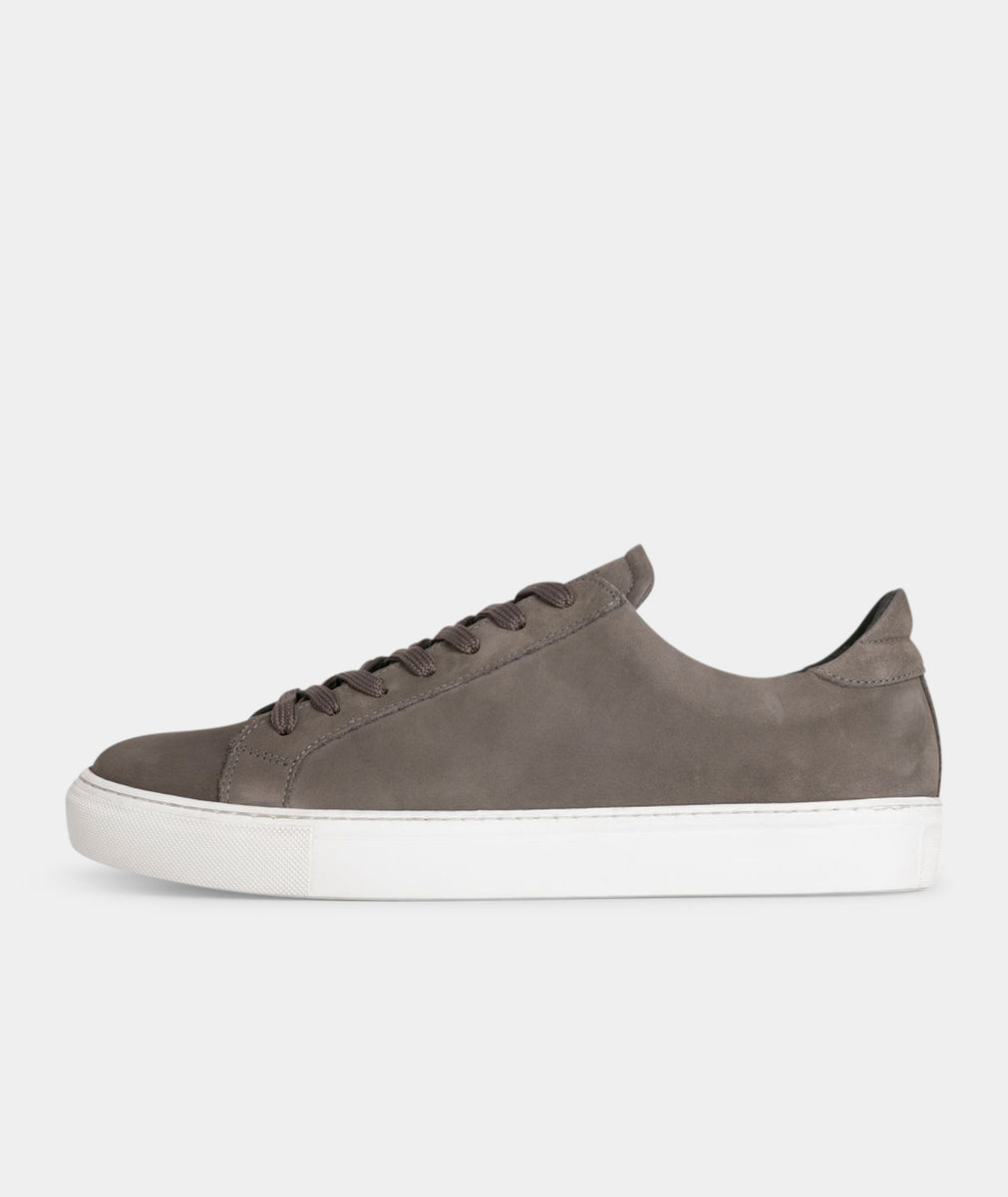 Sneaker store project shoes