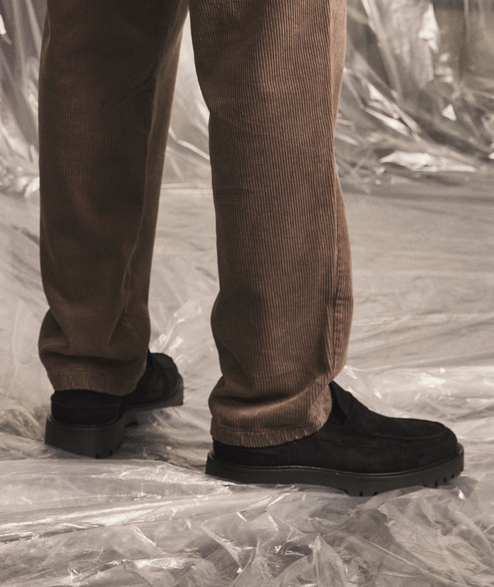 GARMENT PROJECT MAN Aaron Penny Loafer - Black Suede Loafer 999 Black