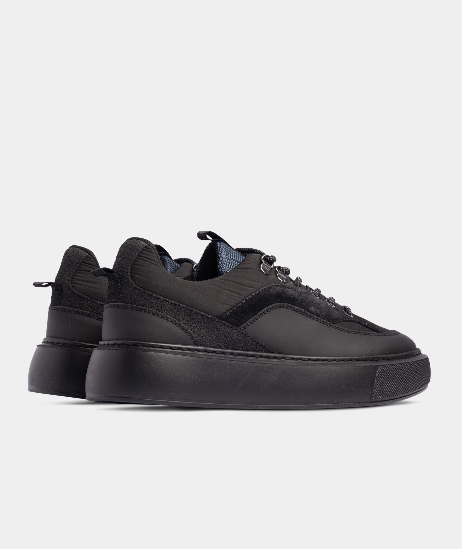 GARMENT PROJECT MAN Alaska Low - Black Nylon Sneakers 999 Black