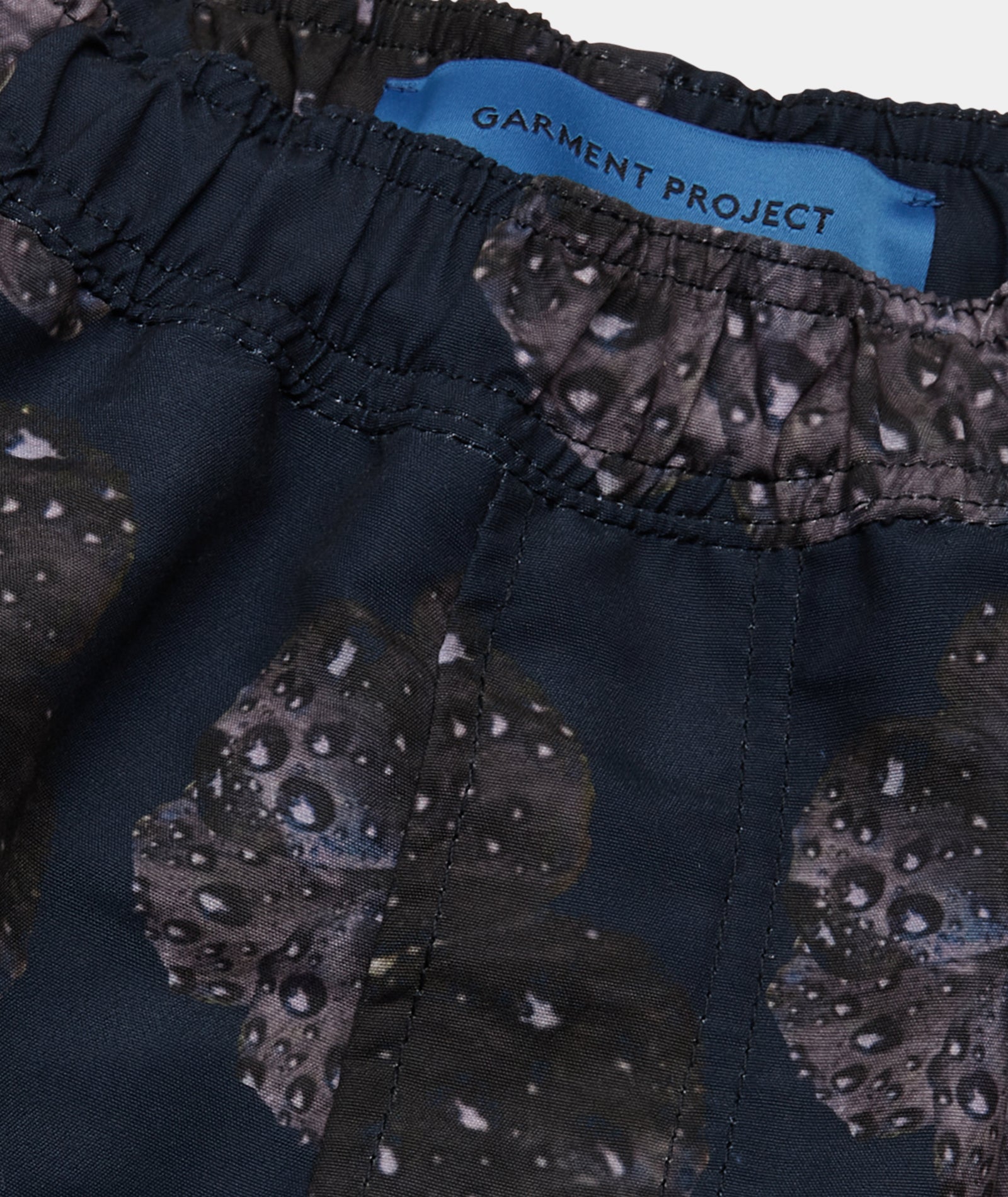 GARMENT PROJECT MAN All Day Shorts - Navy Print Shorts 500 Navy