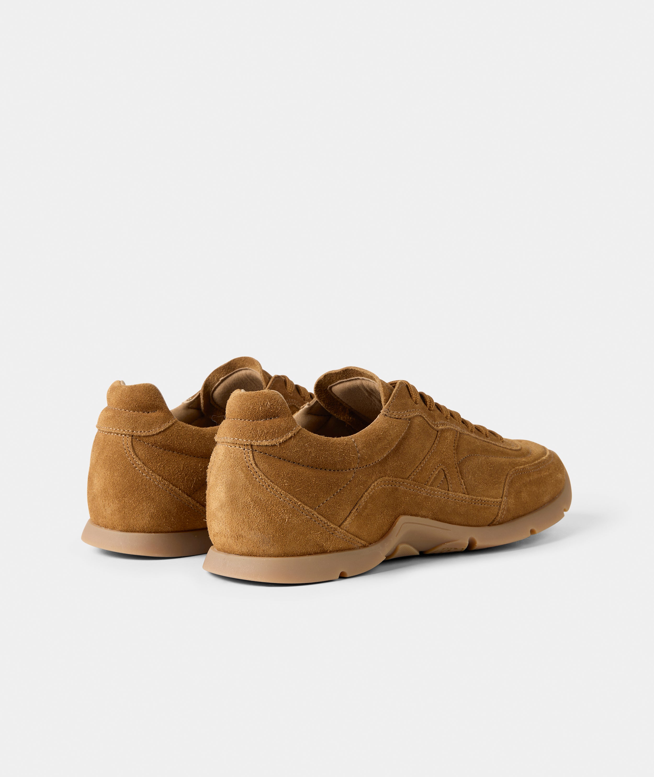 GARMENT PROJECT WMNS Ari - Cognac Suede Sneakers 650 Cognac