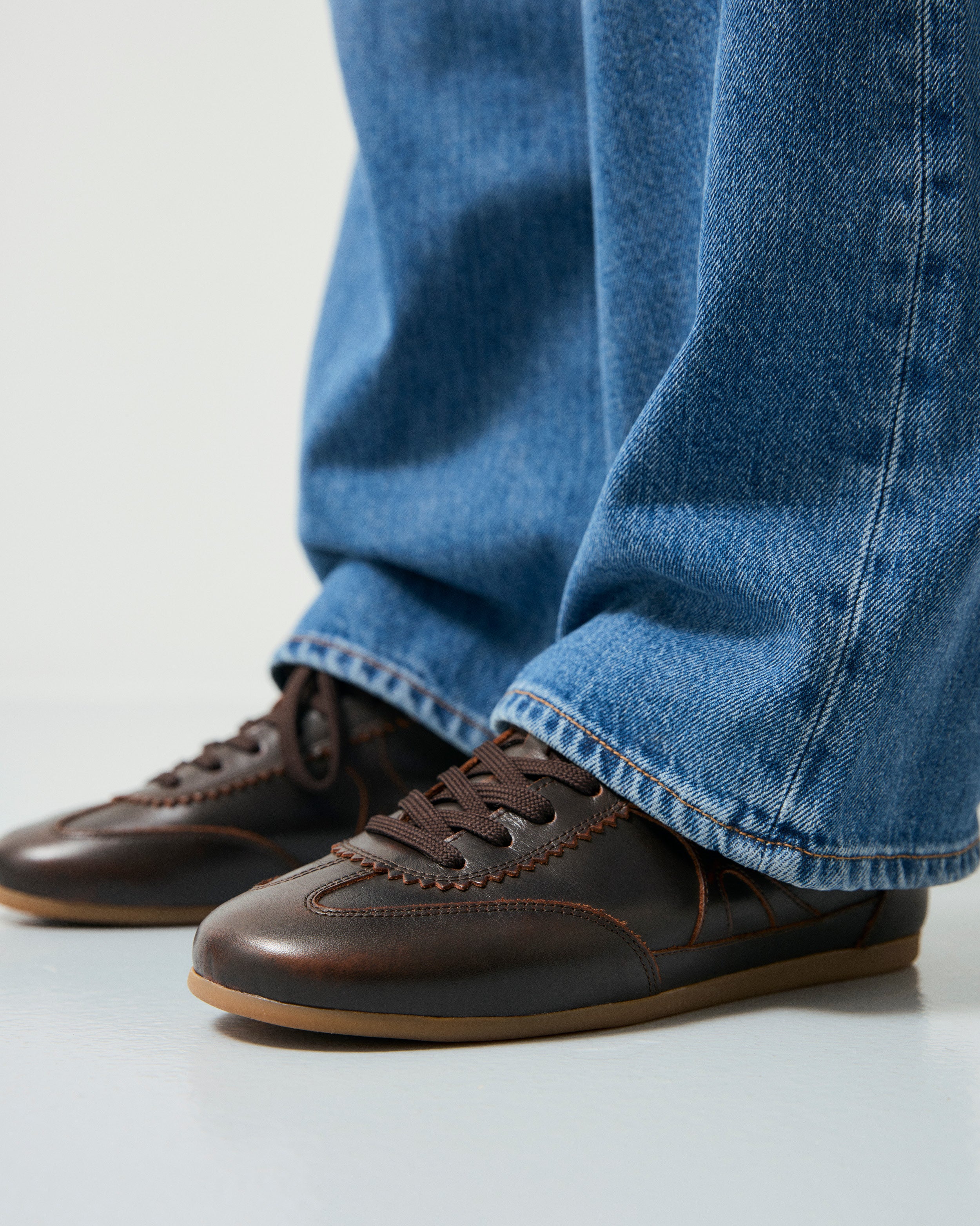 GARMENT PROJECT WMNS Bea - Brown Vintage Patent Leather Sneakers 800 Brown