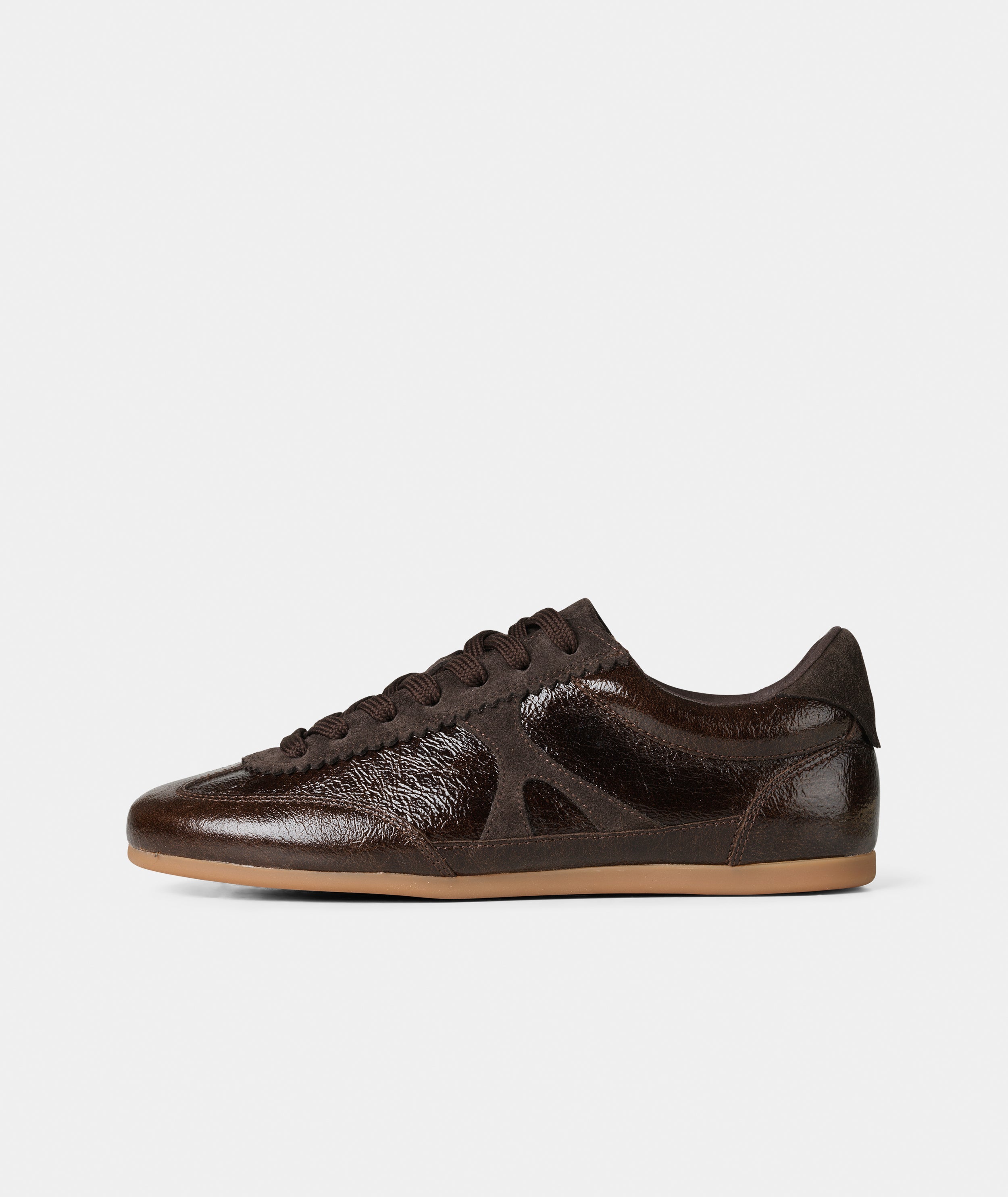 GARMENT PROJECT WMNS Bea - Brown Vintage Patent Leather Sneakers 800 Brown