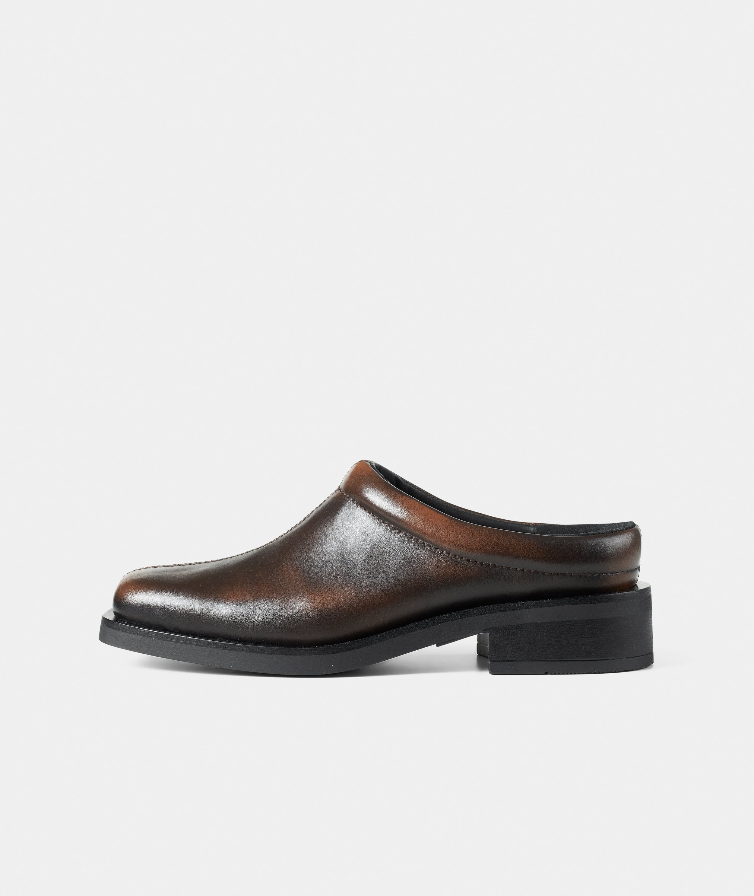 GARMENT PROJECT WMNS Blake - Brown Vintage Leather Mules 800 Brown