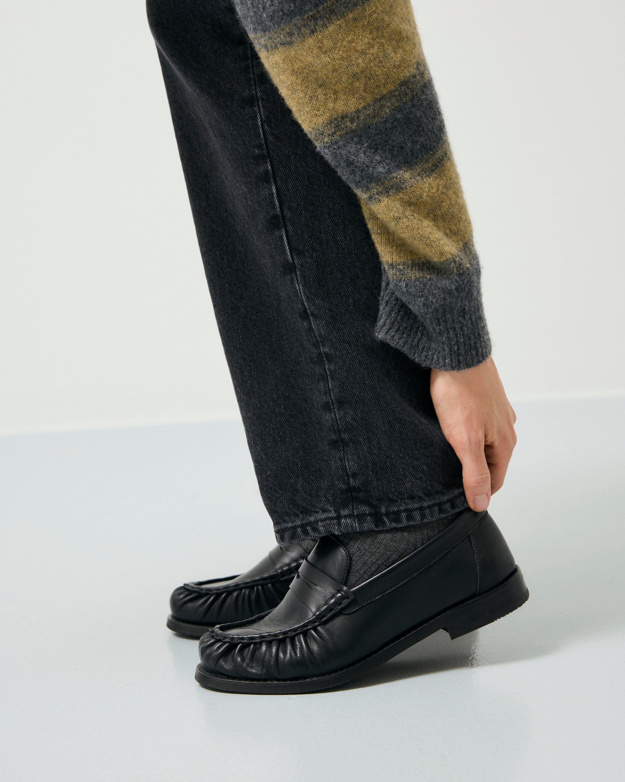 GARMENT PROJECT WMNS Charlie - Black Leather Loafer 999 Black