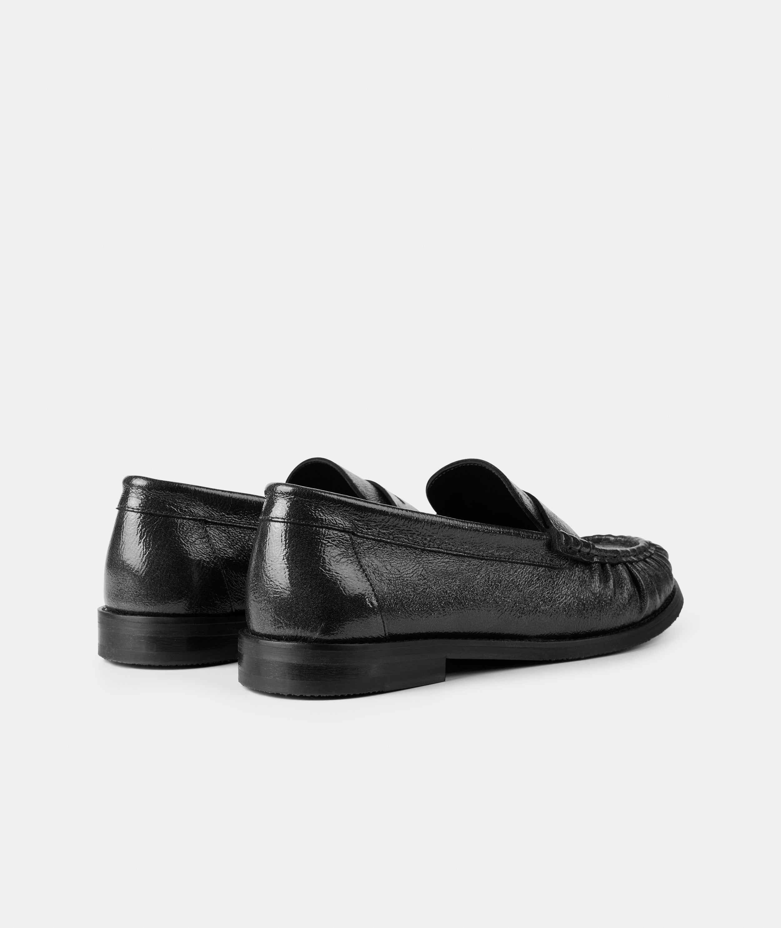GARMENT PROJECT MAN Charlie - Black Vintage Patent Leather Loafer 999 Black