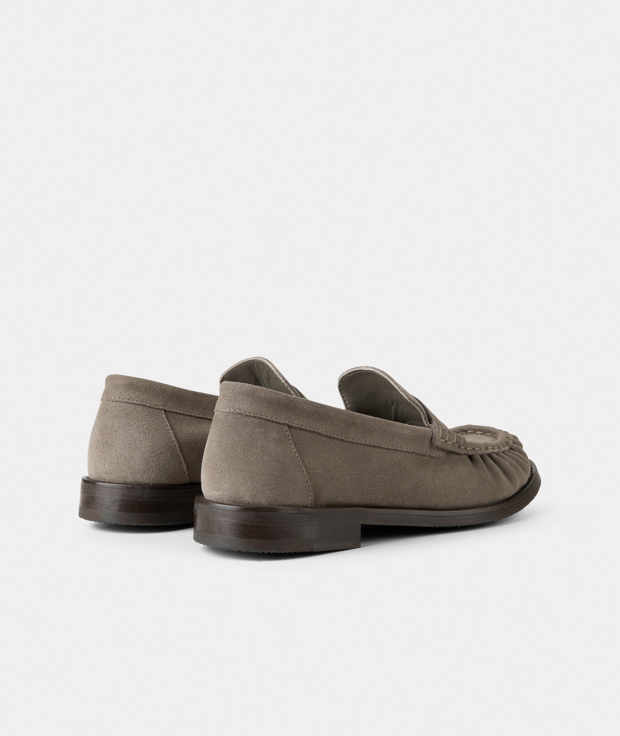 GARMENT PROJECT WMNS Charlie - Truffle Suede Loafer 265 Truffle