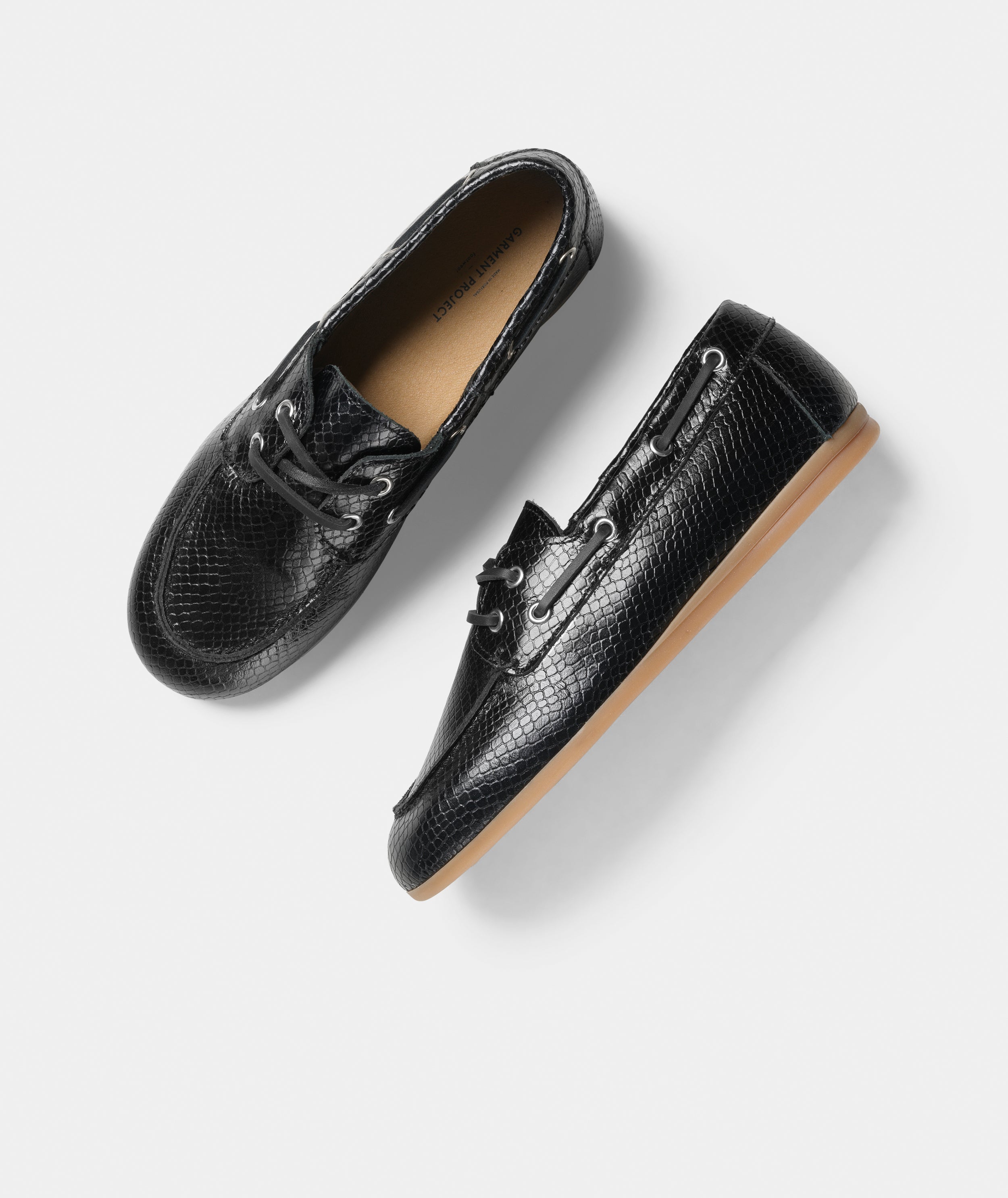 GARMENT PROJECT WMNS Daisy Boat Shoe - Black Snake Leather Shoes 999 Black