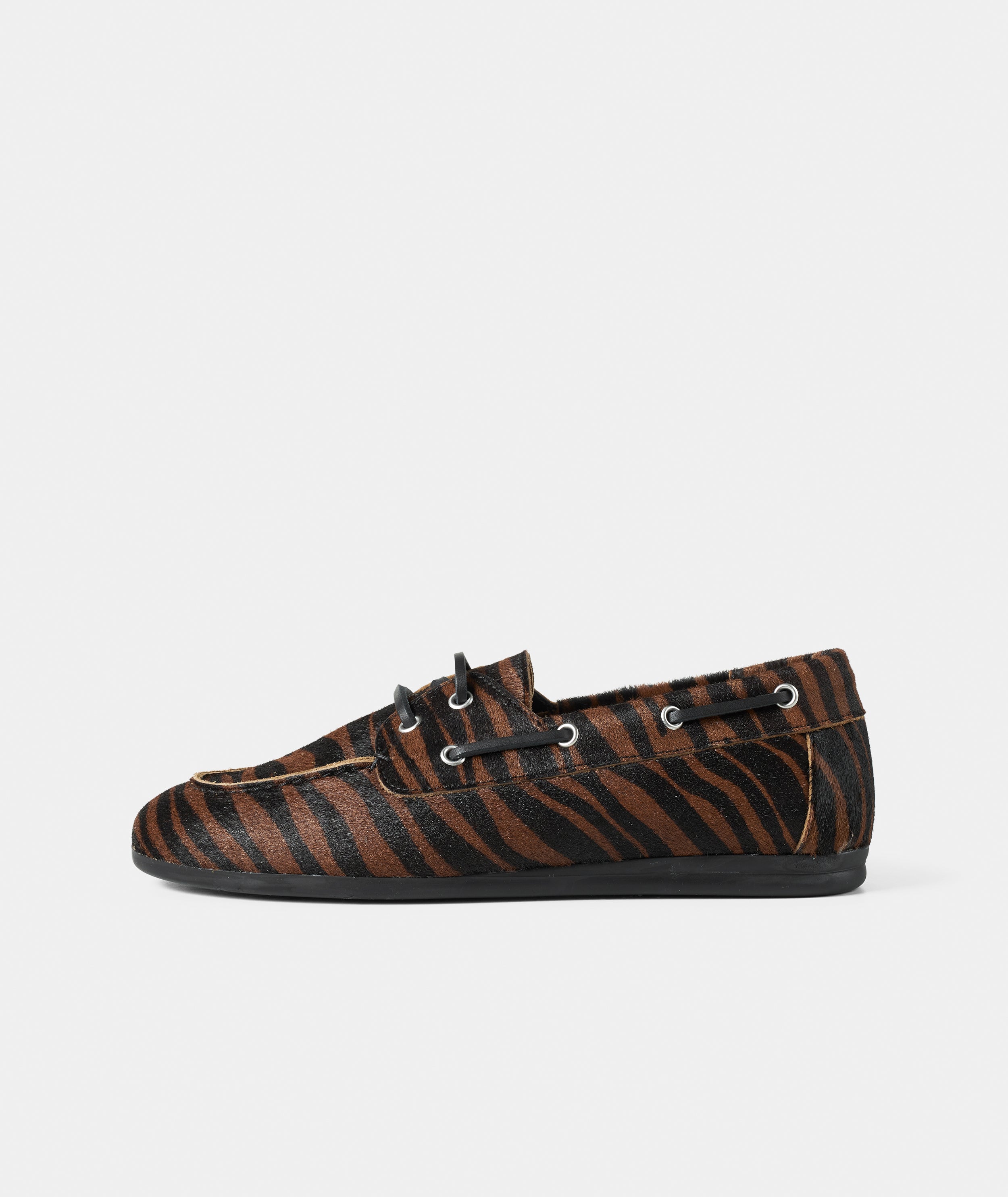 GARMENT PROJECT WMNS Daisy Boat Shoe - Brown Zebra Pony Hair Shoes 800 Brown